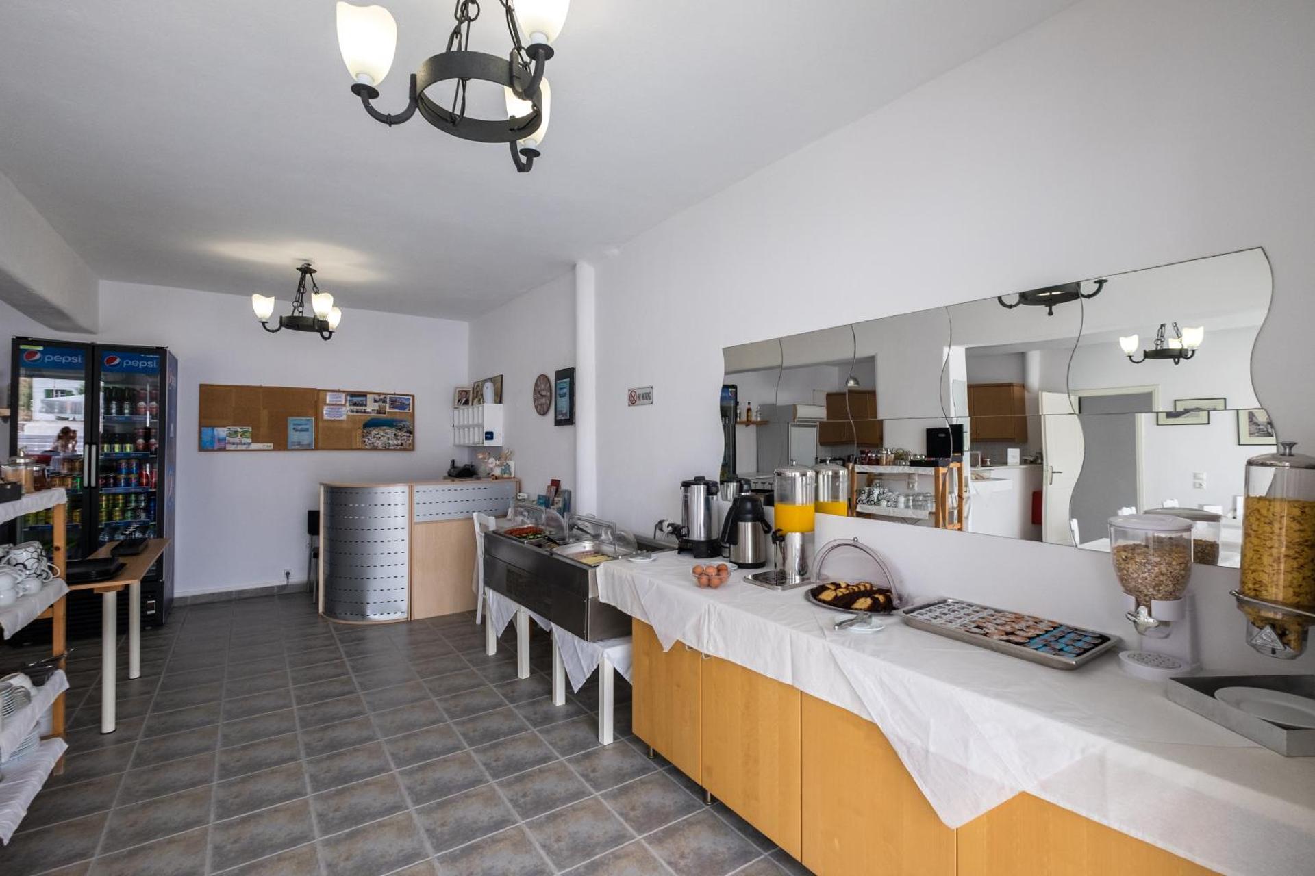 Joseph Studios - Photo 38