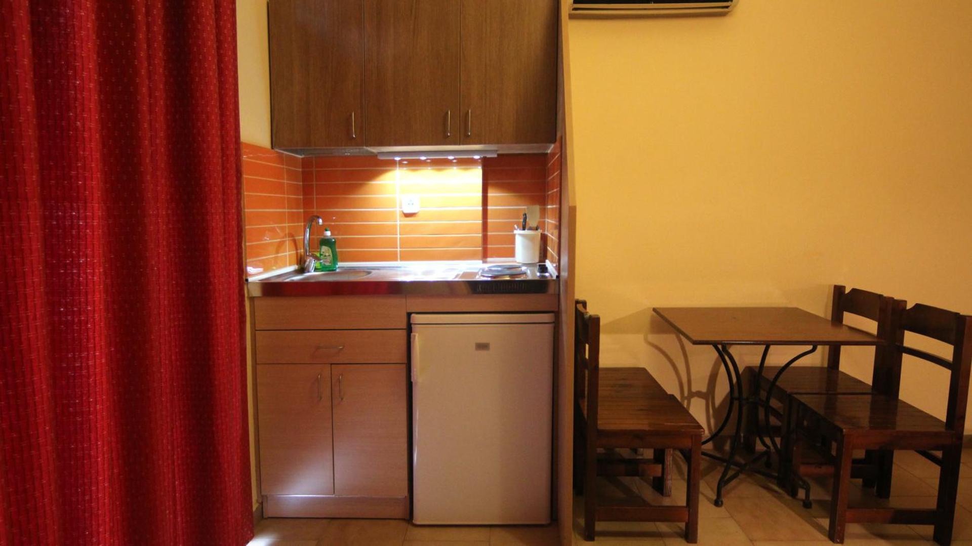 Philoxenia Hotel & Studios - Photo 29