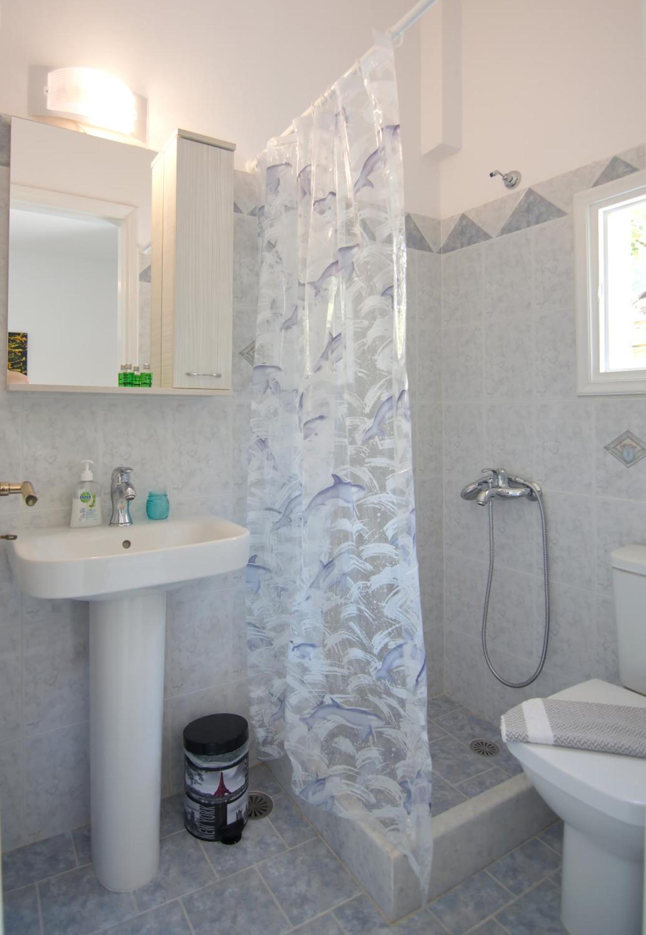 Camara Hotel - Photo 86