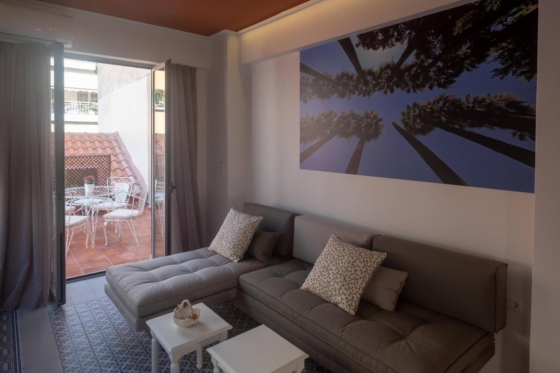 ATHENIAN YARD SUITES - Photo 34