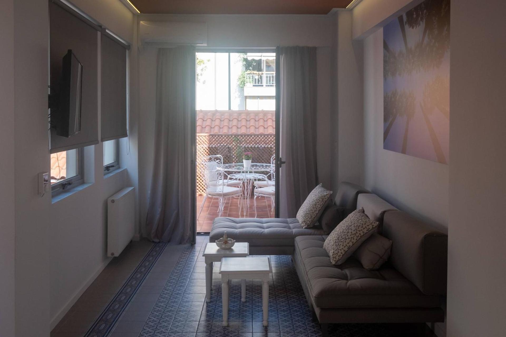 ATHENIAN YARD SUITES - Photo 33