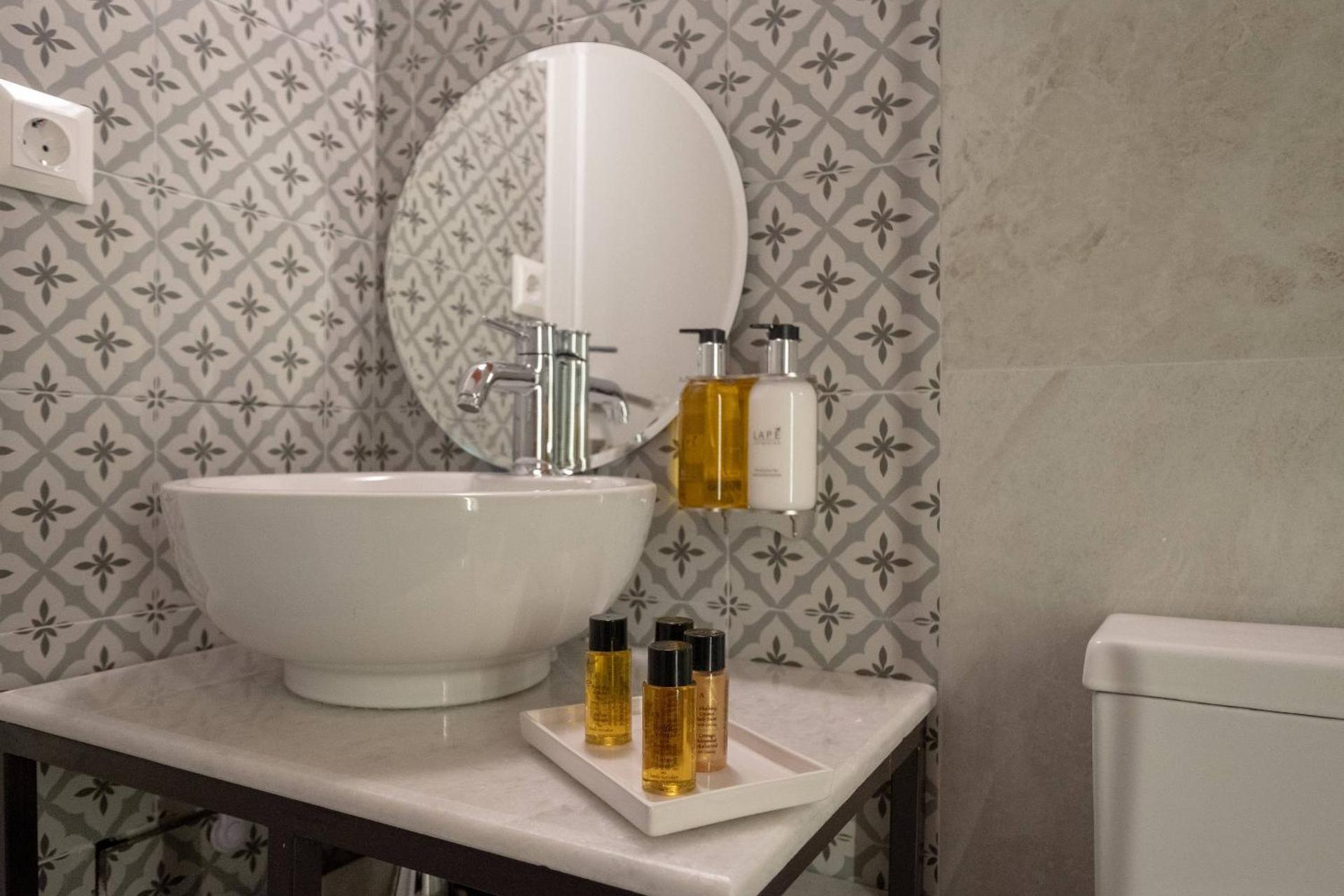 ATHENIAN YARD SUITES - Photo 65