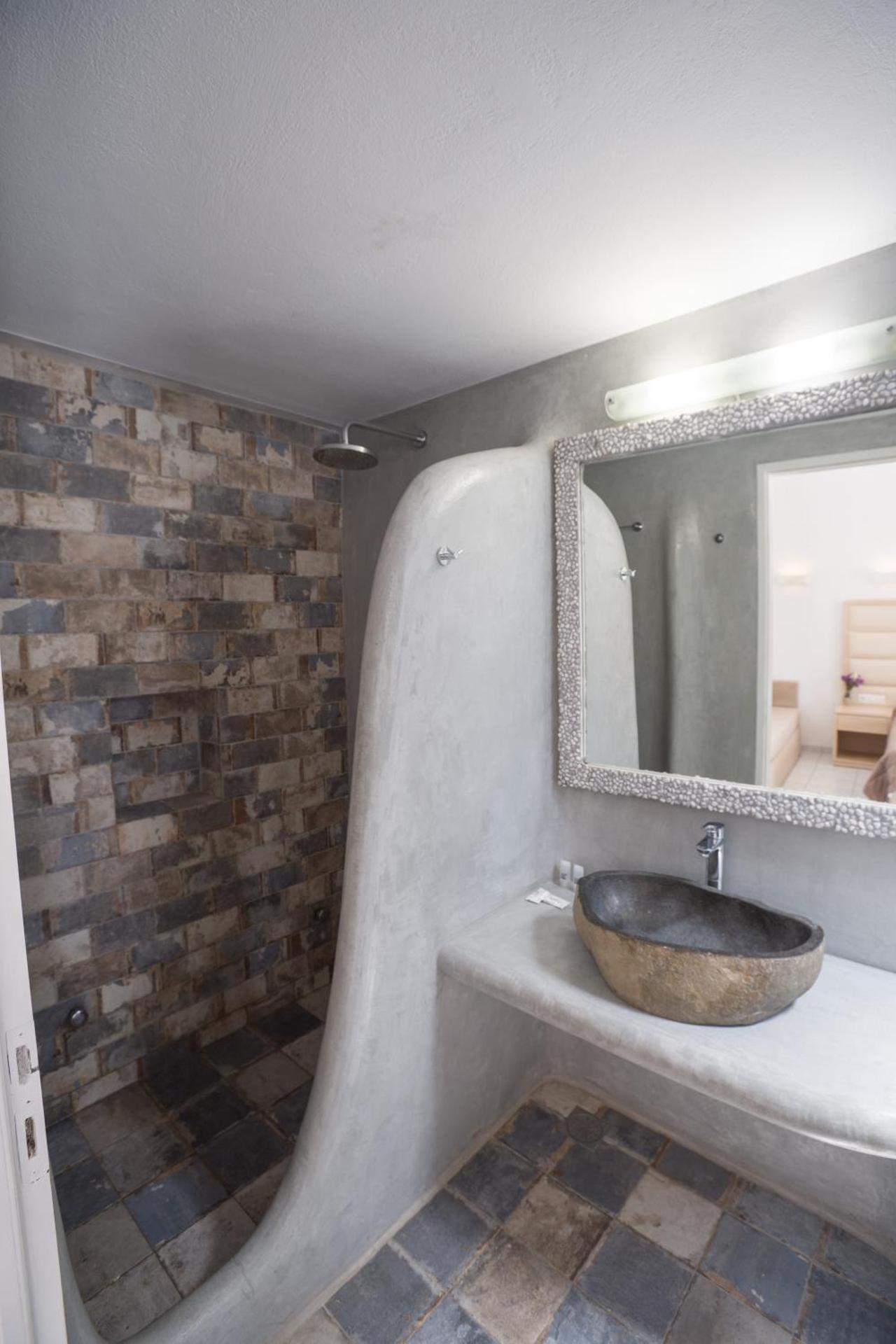 Agia Anna Beachfront Boutique - Photo 79