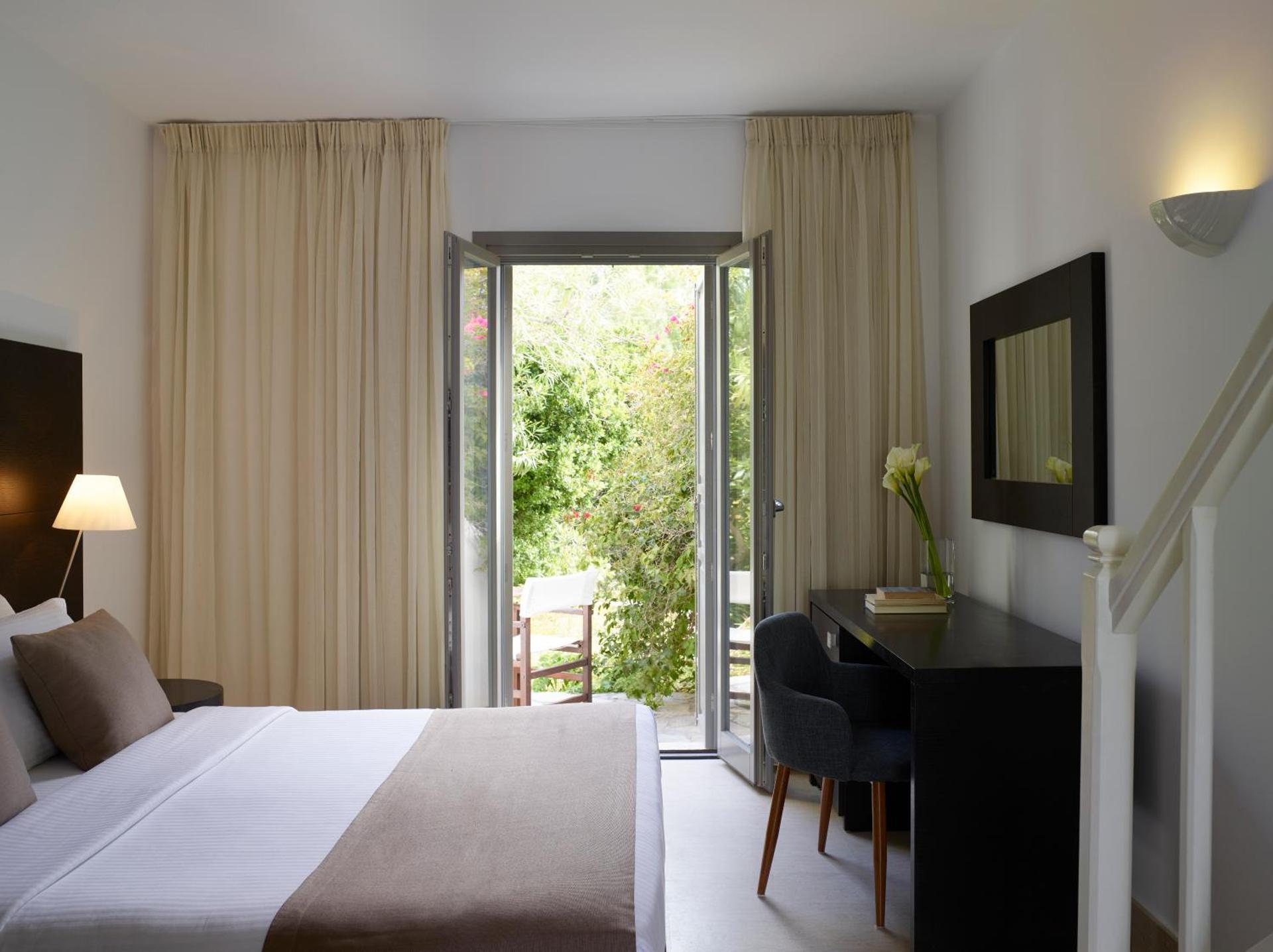 9 Muses Santorini Resort - Photo 11