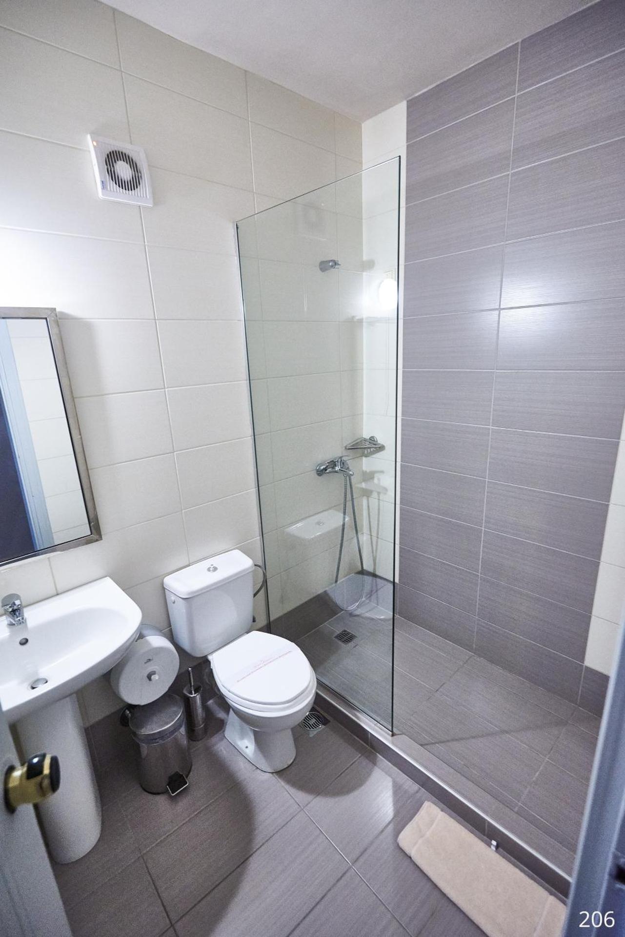 Atlantic Hotel - Photo 16