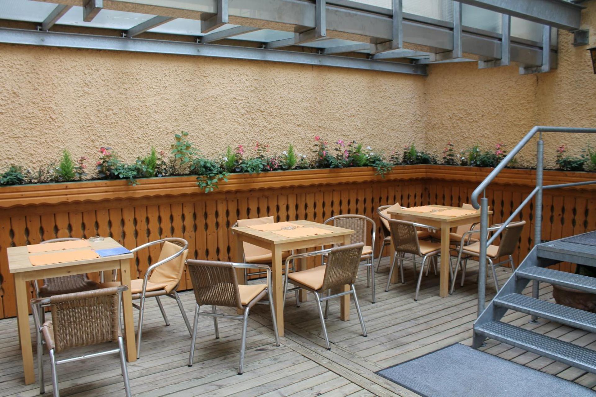 Hotel Atlanta - Photo 26