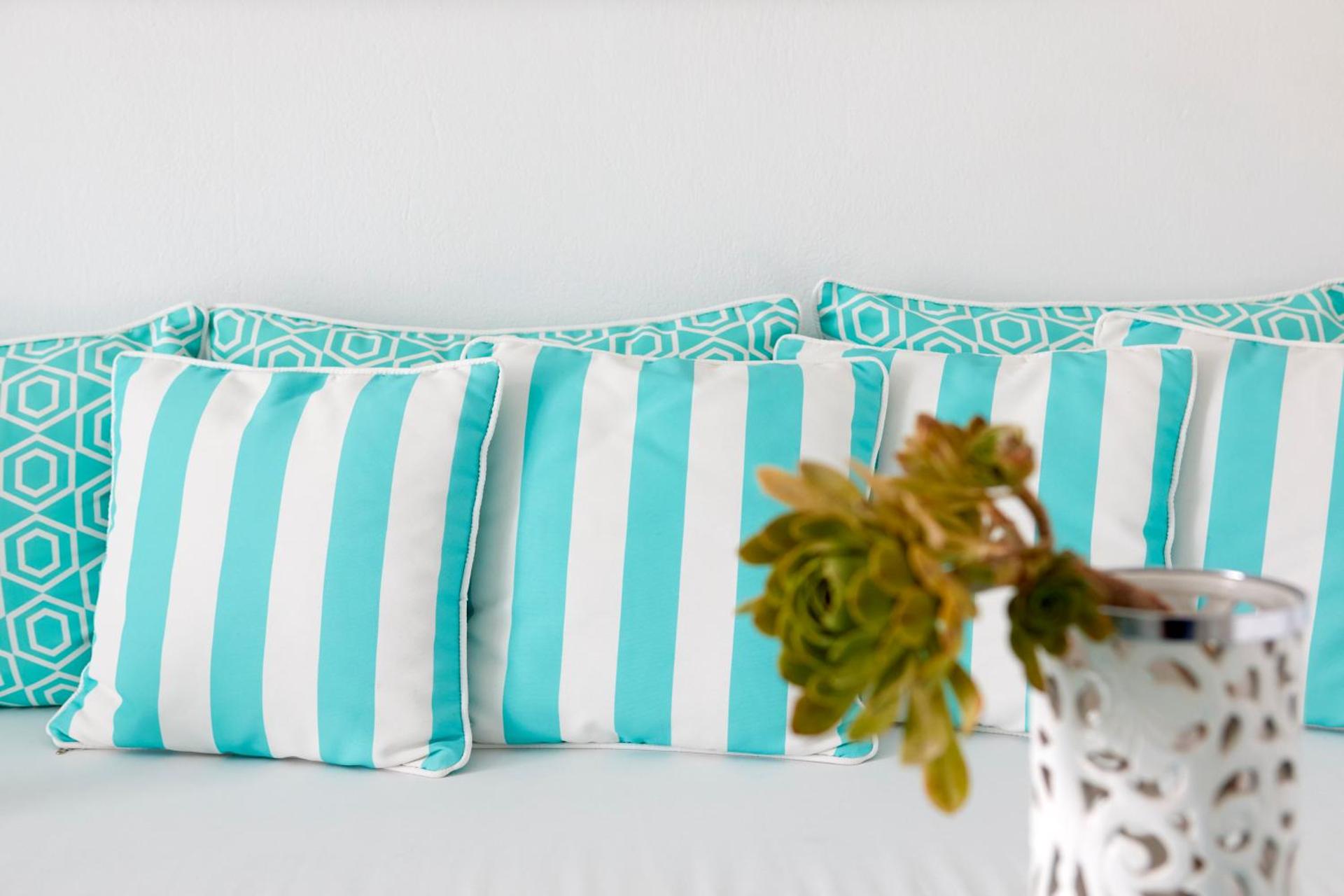 Dreams Luxury Suites - Photo 37