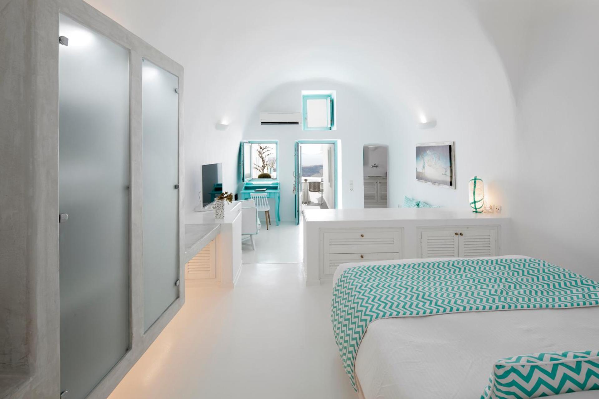 Dreams Luxury Suites - Photo 27