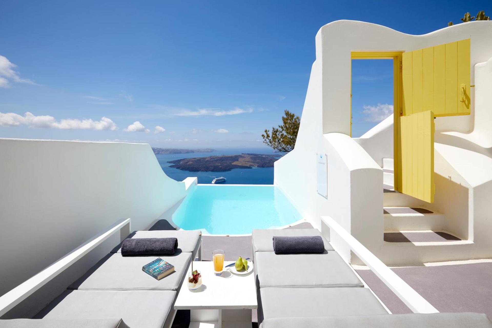 Dreams Luxury Suites - Photo 20