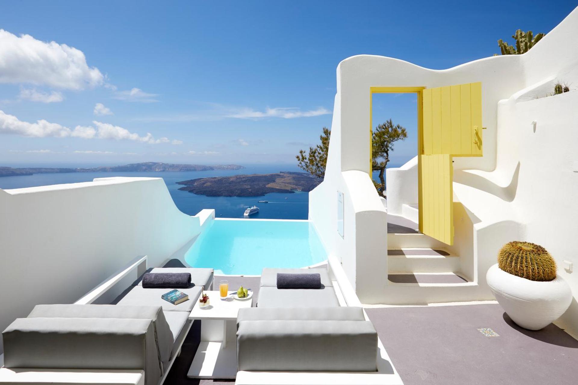 Dreams Luxury Suites - Photo 24
