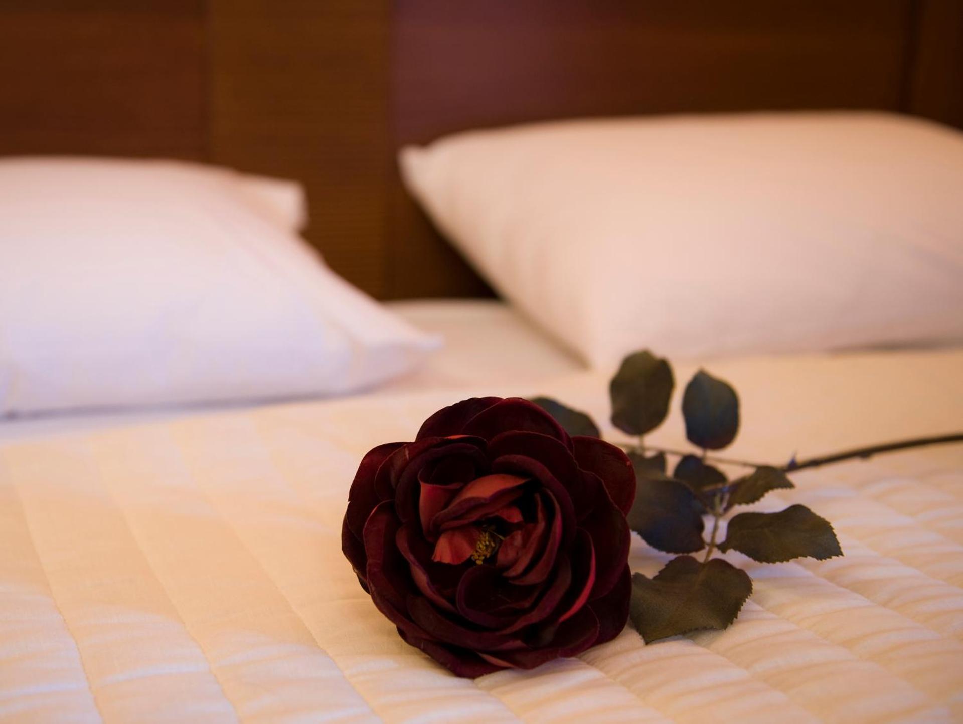 Dellas Boutique Hotel - Photo 43