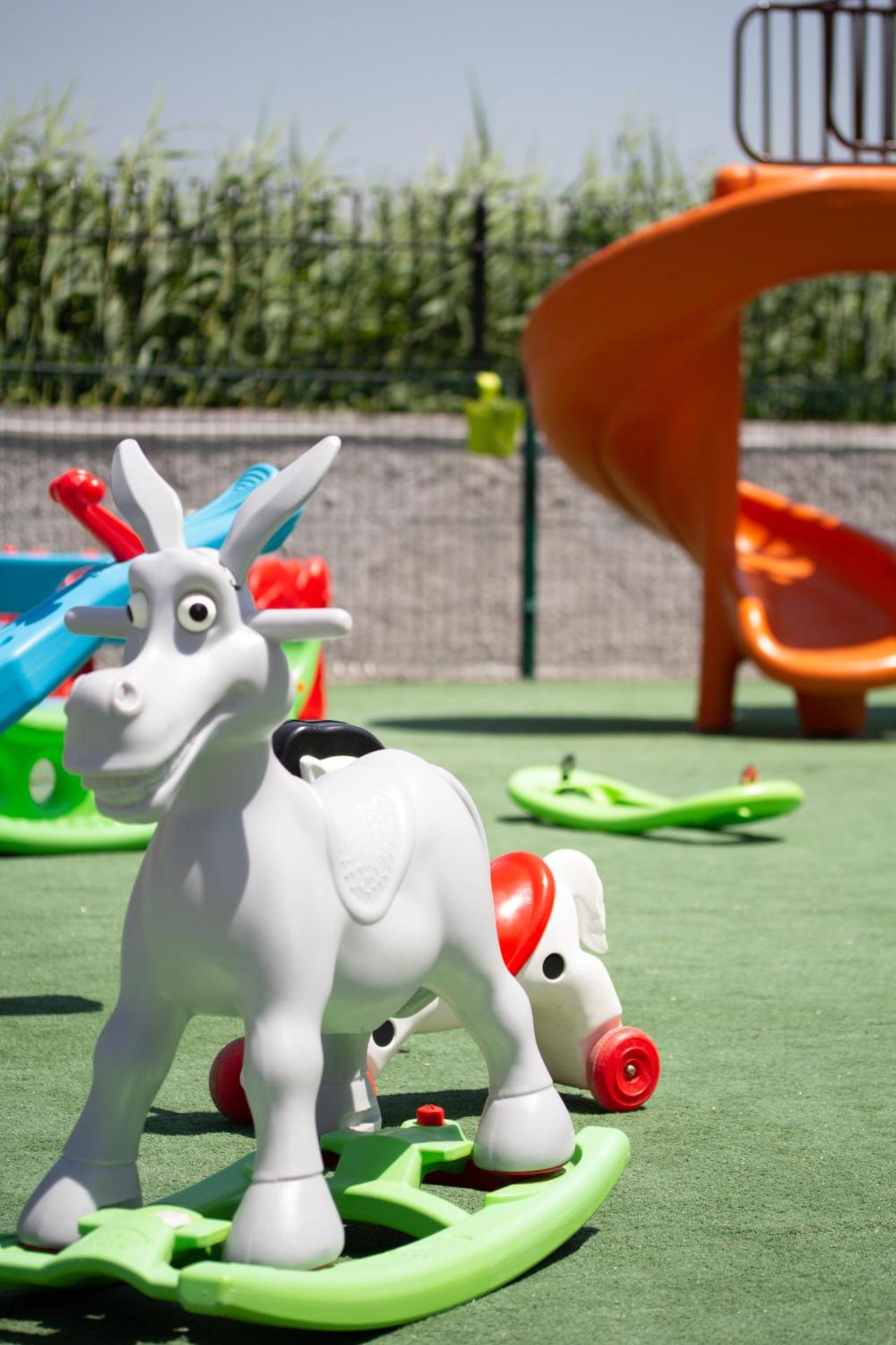 Rambuje Resort - Photo 37