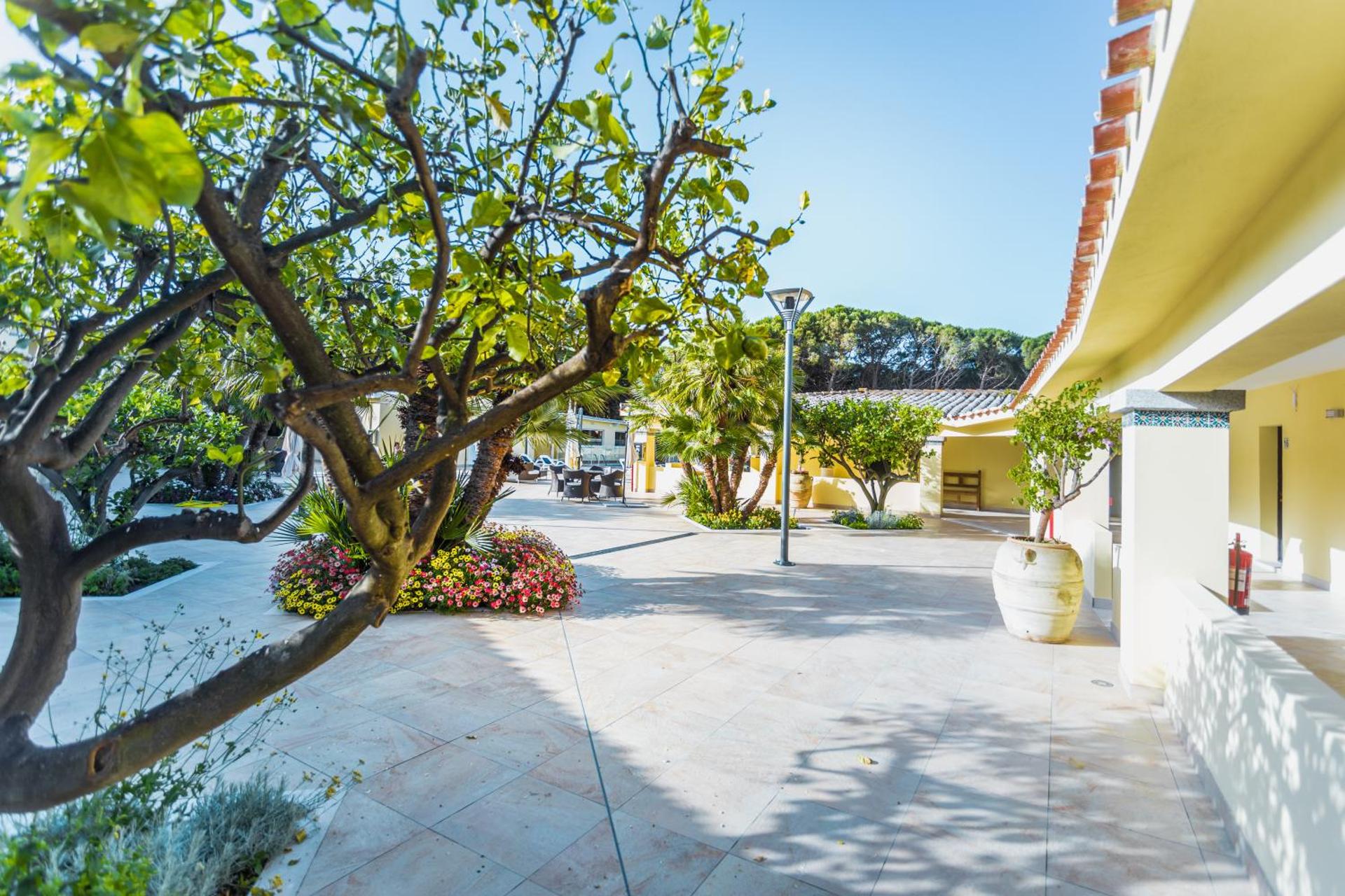 Hotel Fiore Di Maggio - Photo 61