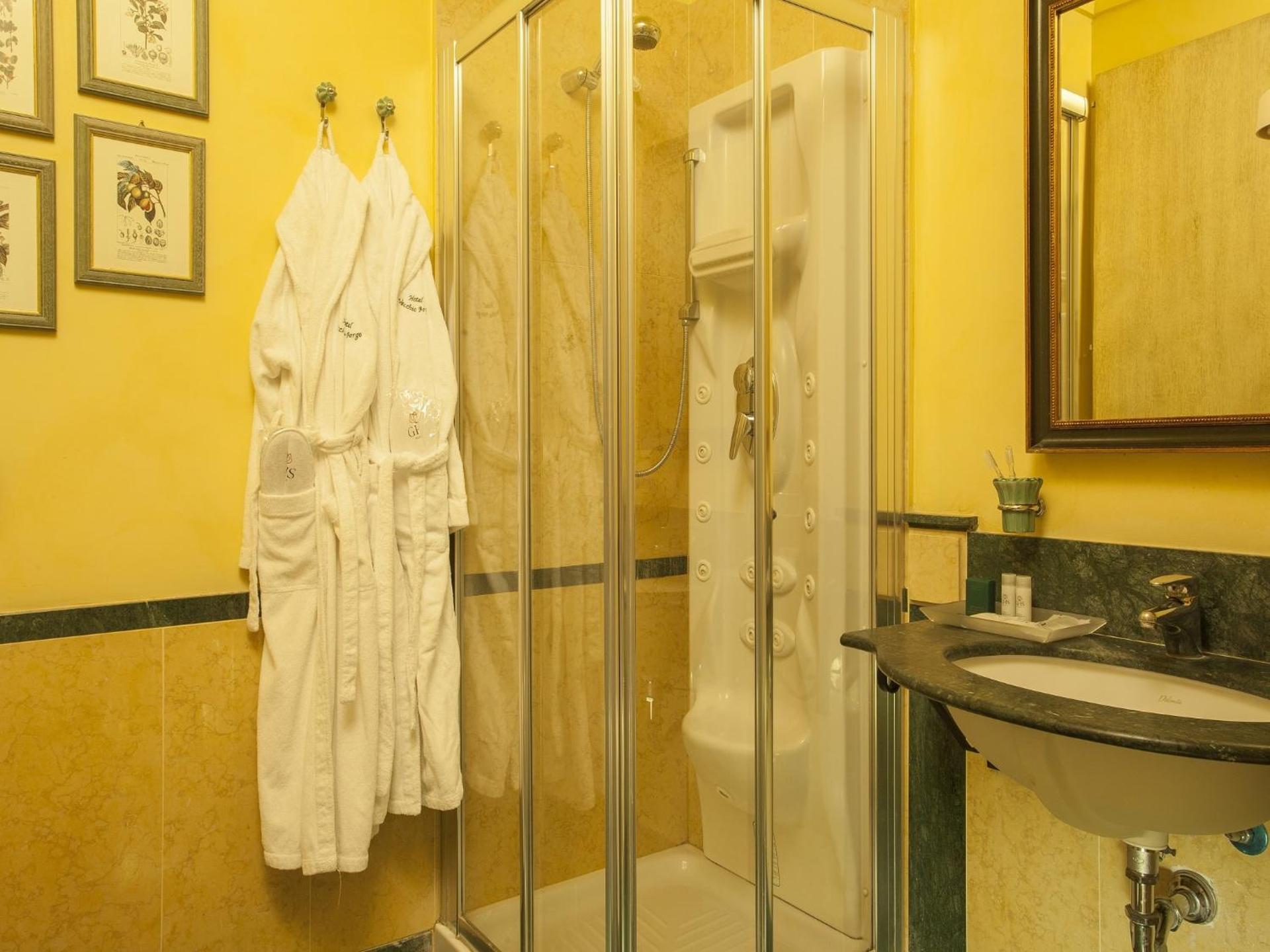 Hotel Vecchio Borgo - Photo 28