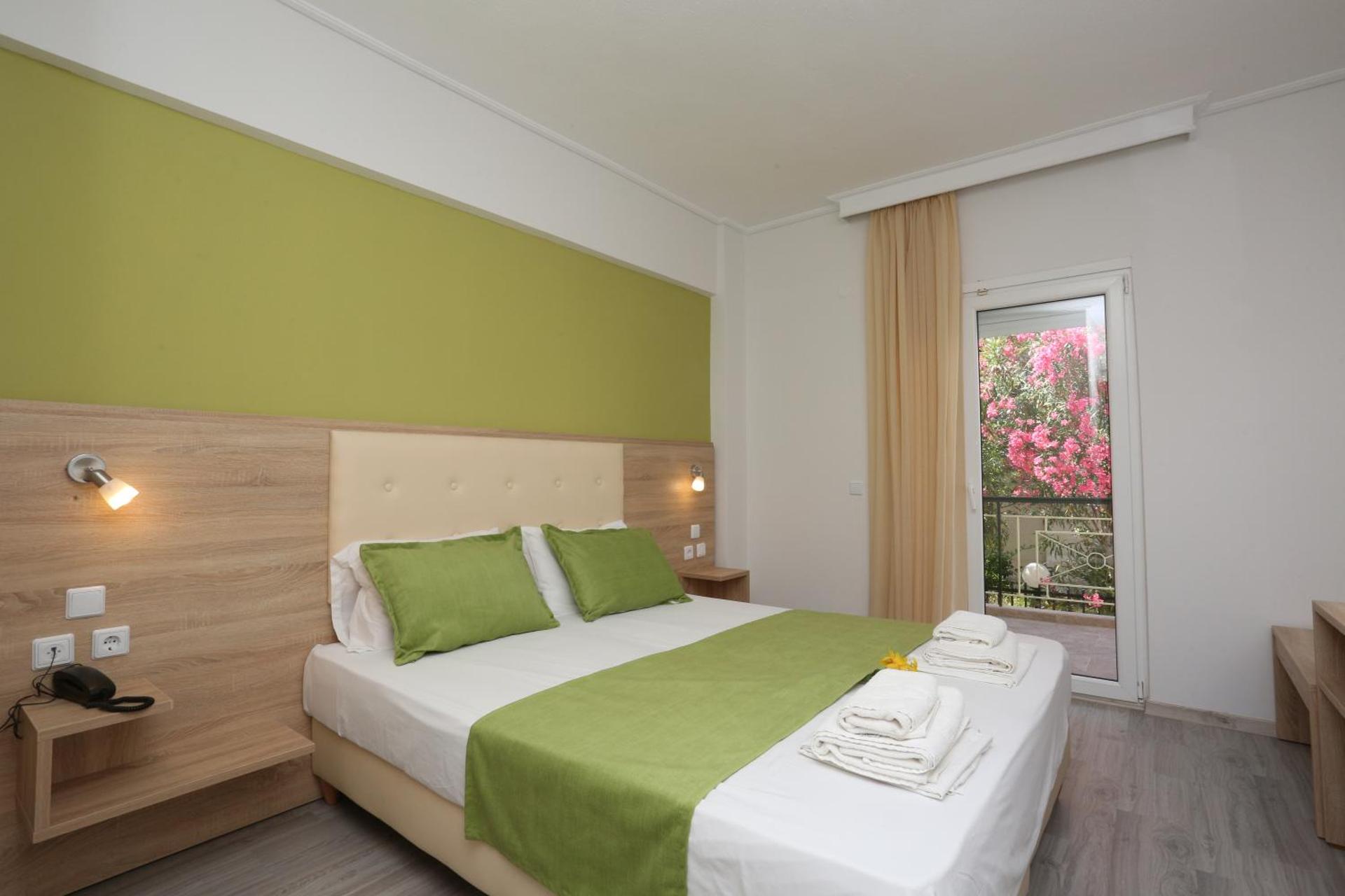 Sun Hotel - Photo 38