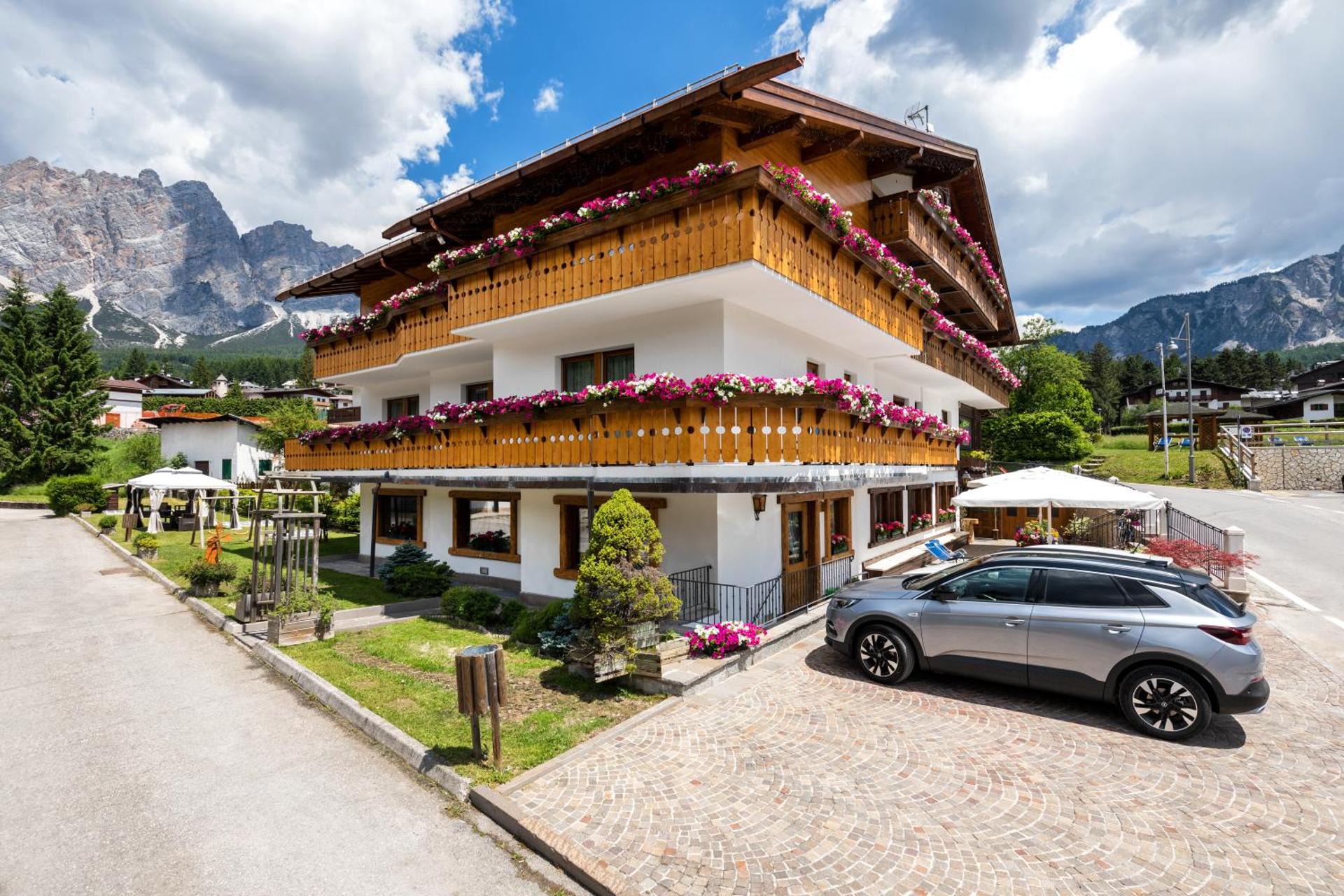 Barisetti Sport Hotel - Photo 3