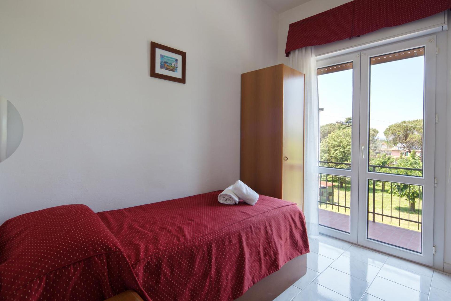 Hotel Nella - Photo 8