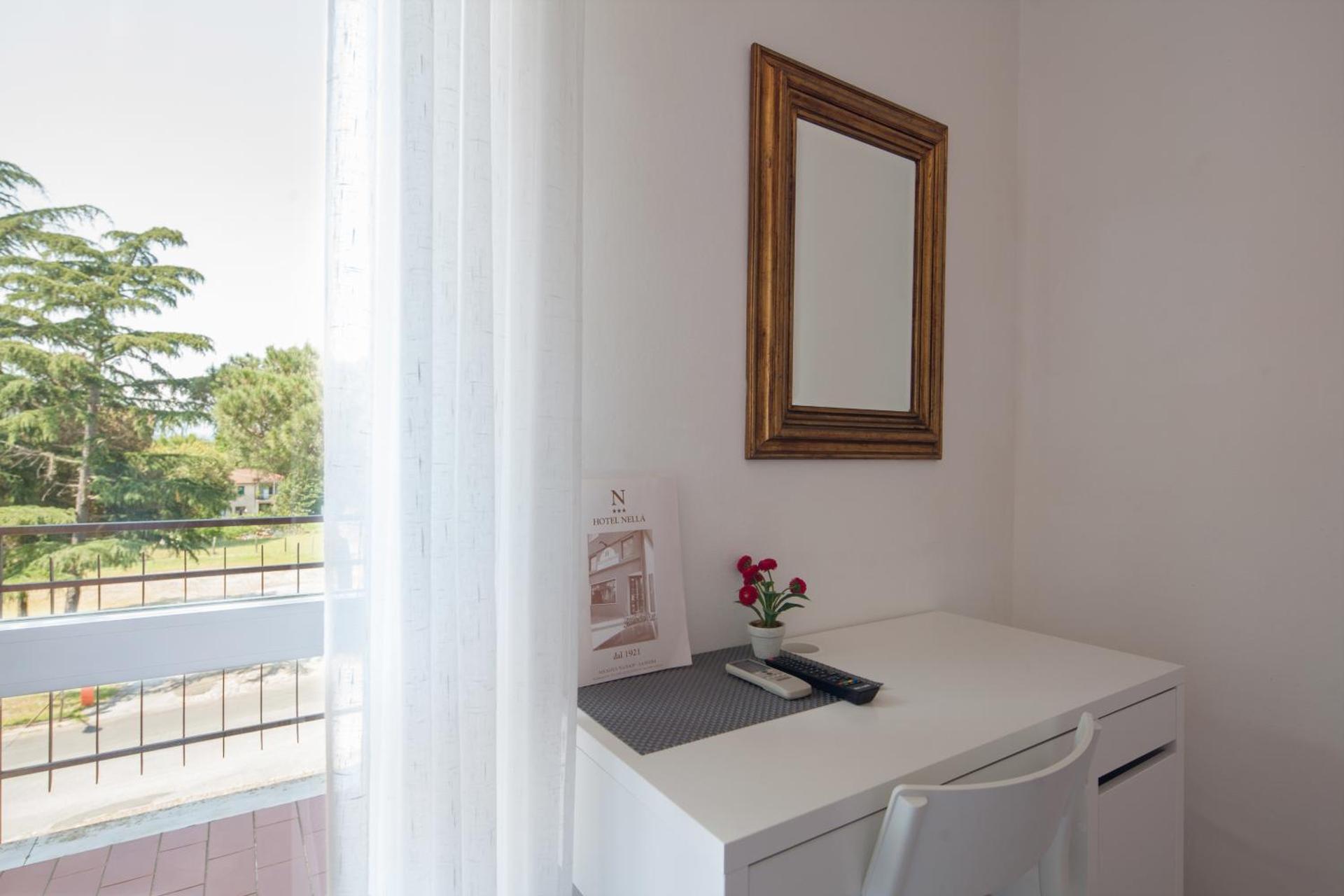 Hotel Nella - Photo 32