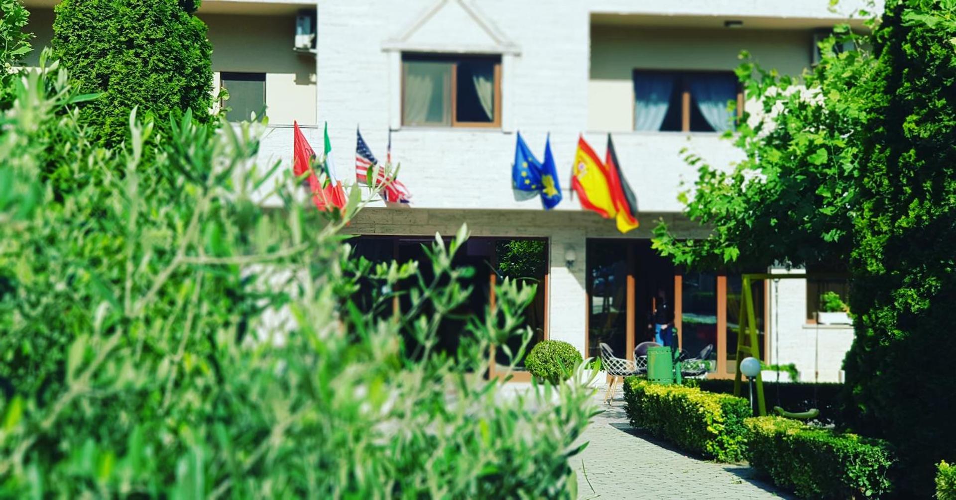 Hotel Ambasador Garden - Photo 143