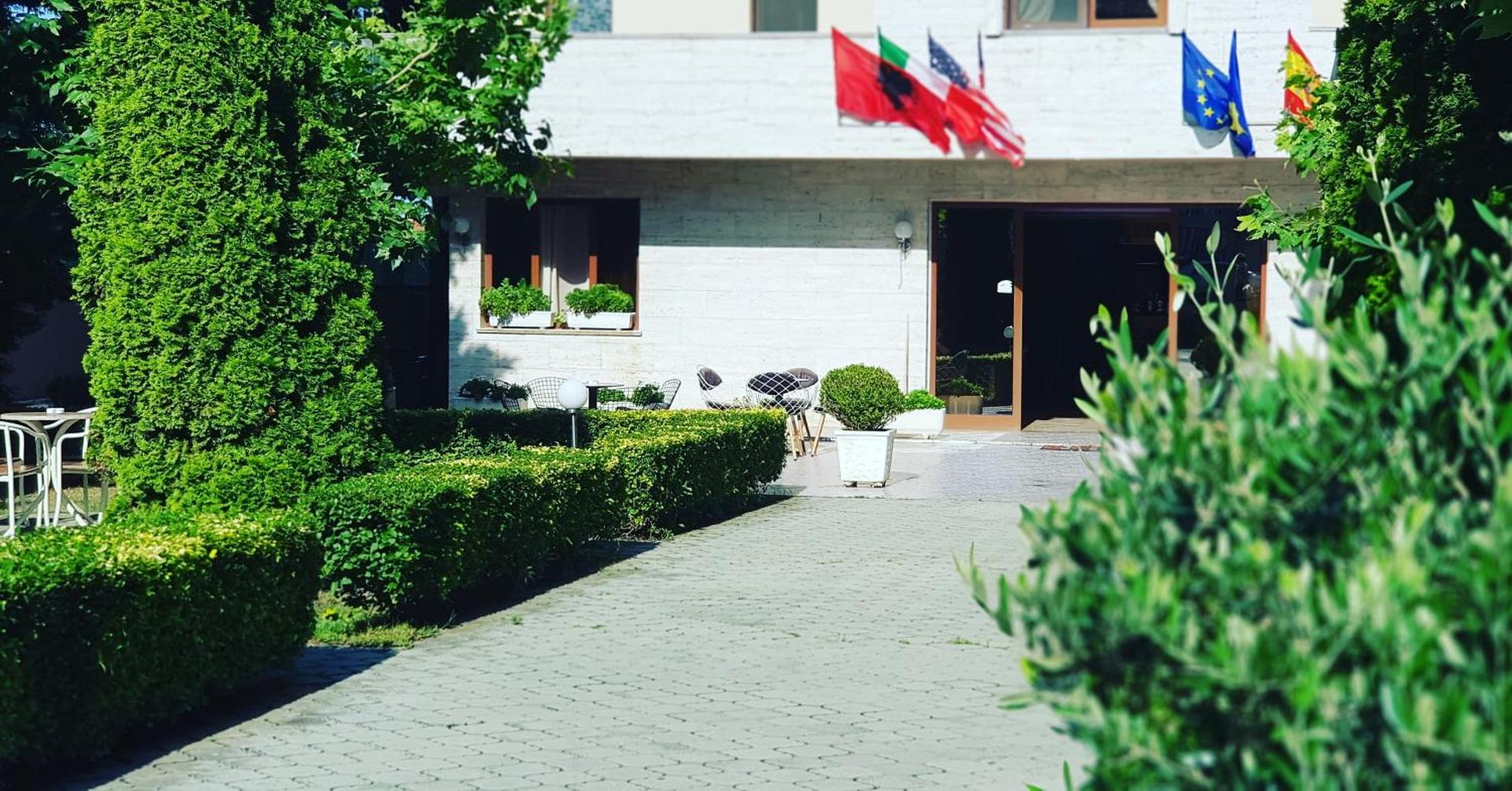 Hotel Ambasador Garden - Photo 140