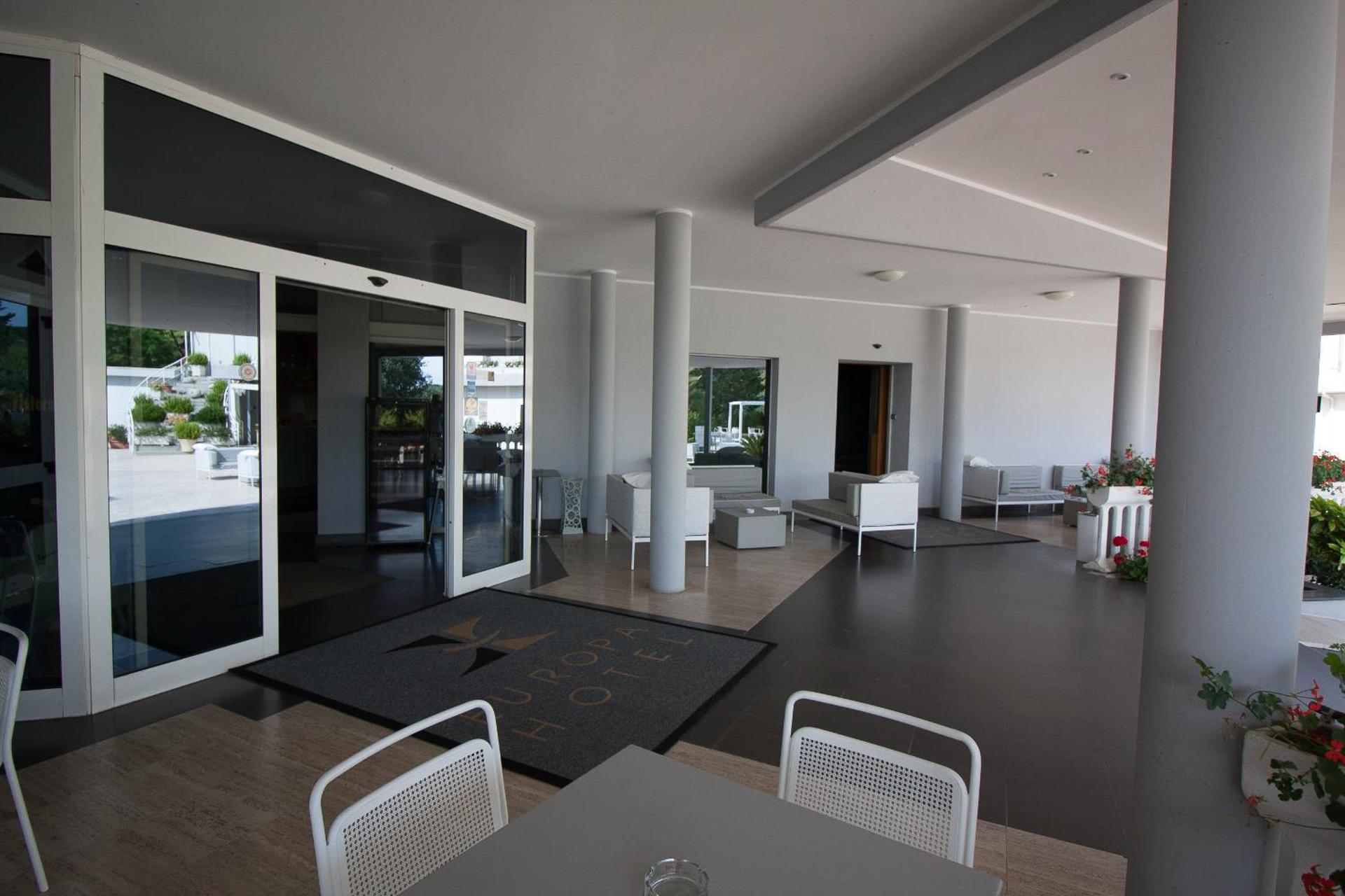 Hotel Europa - Photo 11