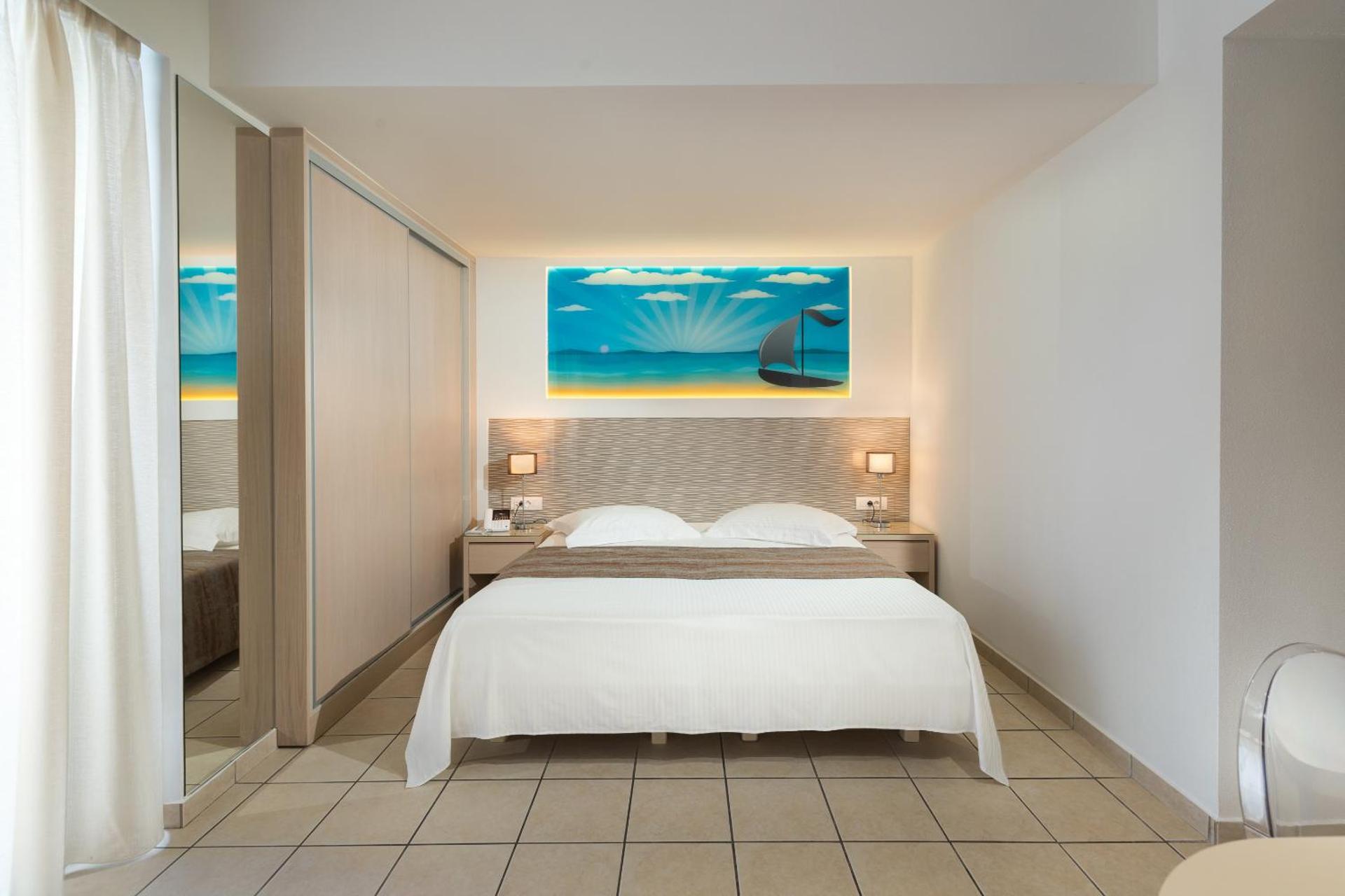 Alexandra Hotel&Apartments - Photo 18