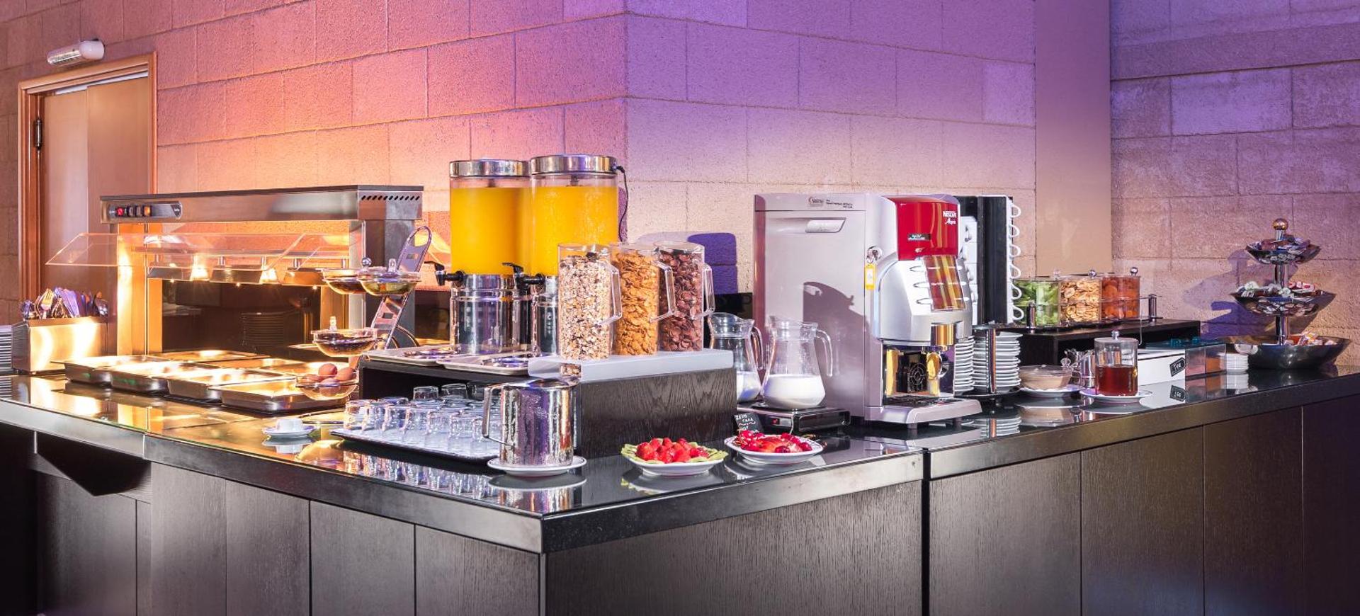 Alexandra Hotel&Apartments - Photo 43