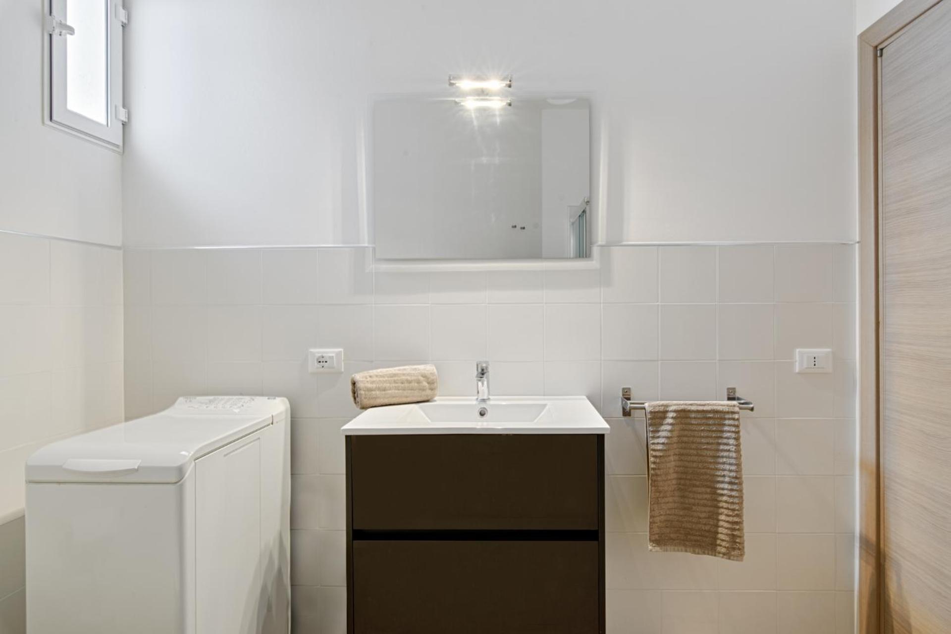 Rivabella Deluxe Apartments - Photo 36