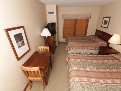 Deluxe Traditional Room