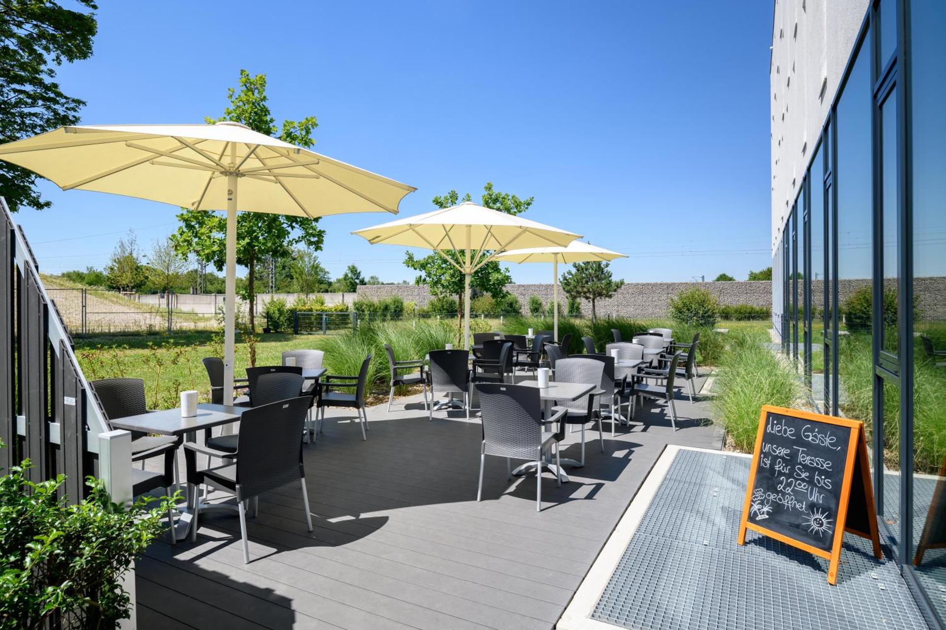 ibis budget Muenchen City Olympiapark - Photo 3