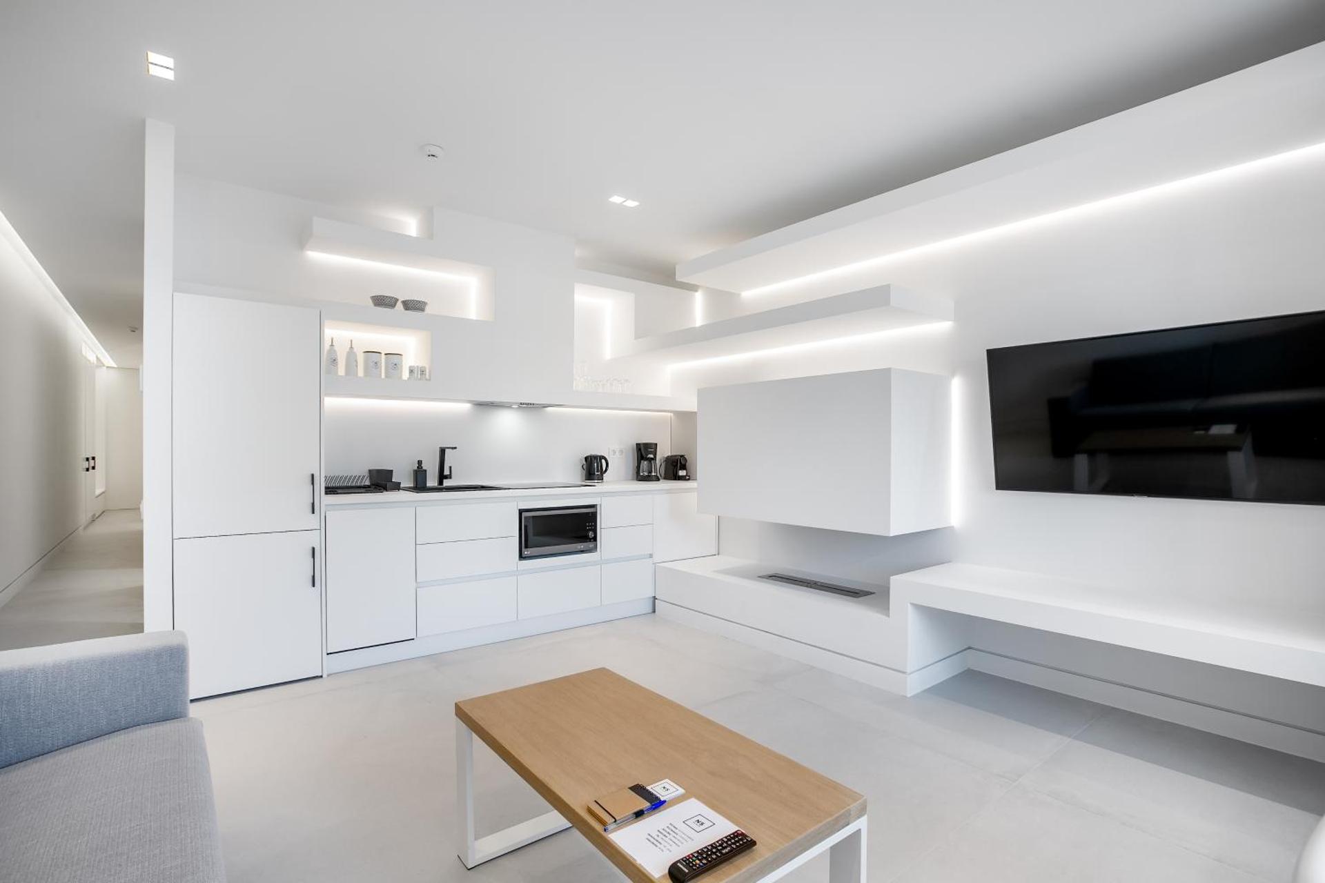 Two-Bedroom Apartment - Photo 4