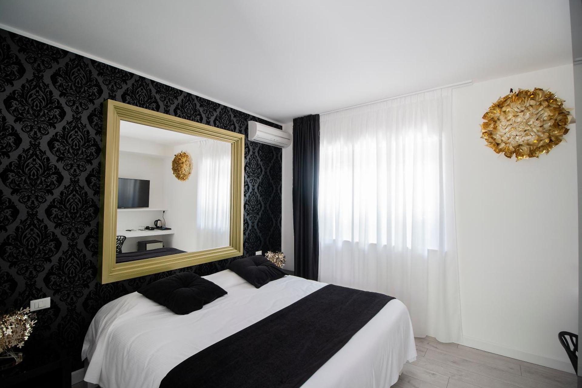 Hotel La Compagnia Del Viaggiatore - Photo 80