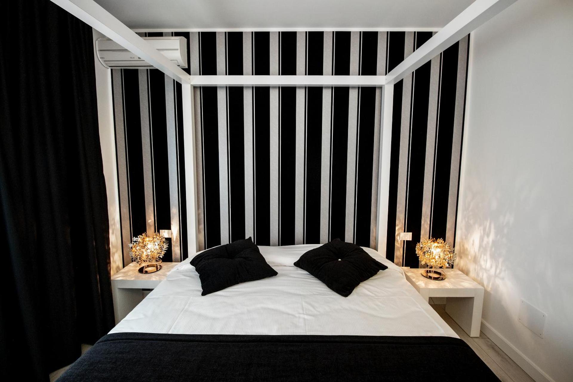 Hotel La Compagnia Del Viaggiatore - Photo 79