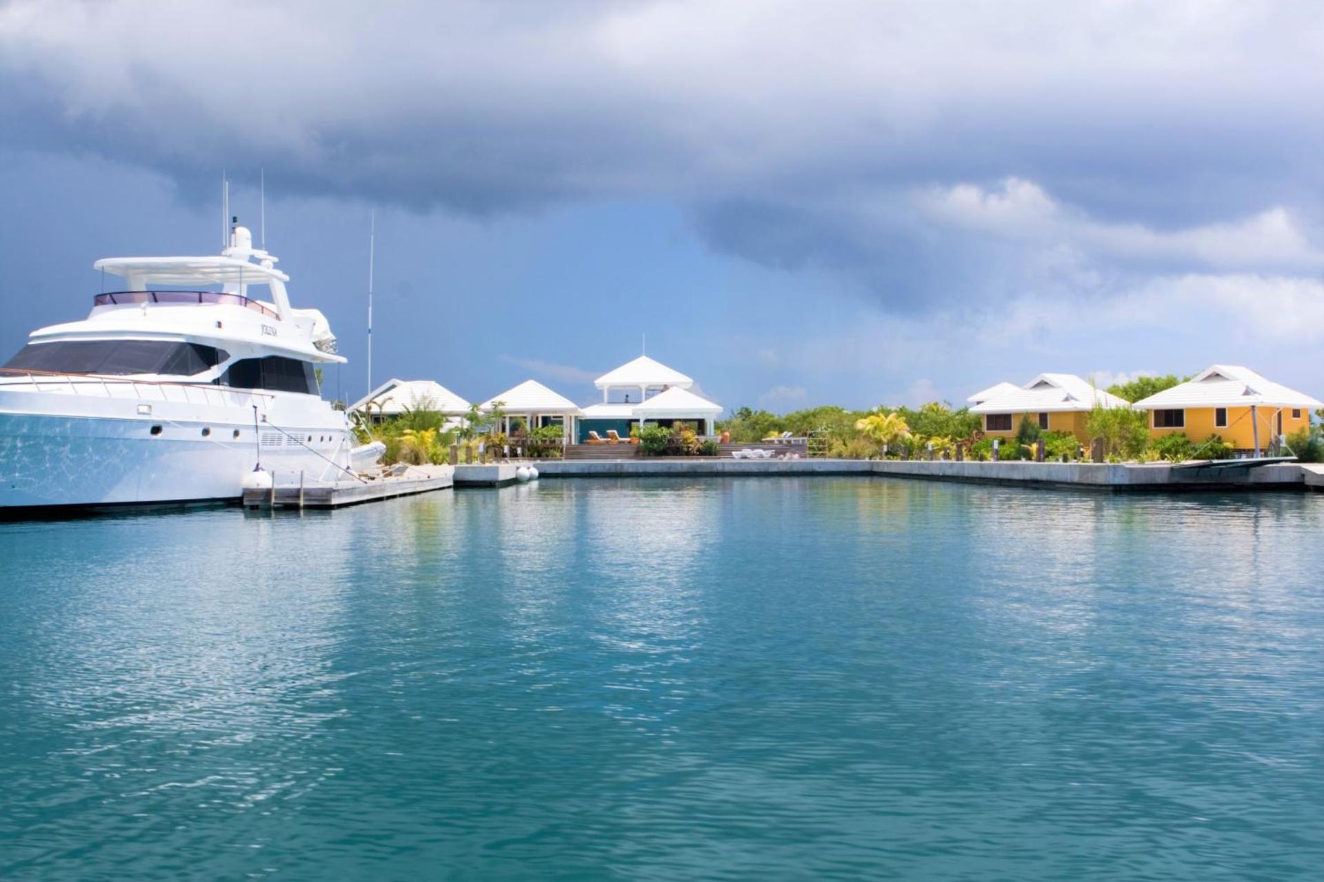 Barefoot Cay Resort - Photo 2