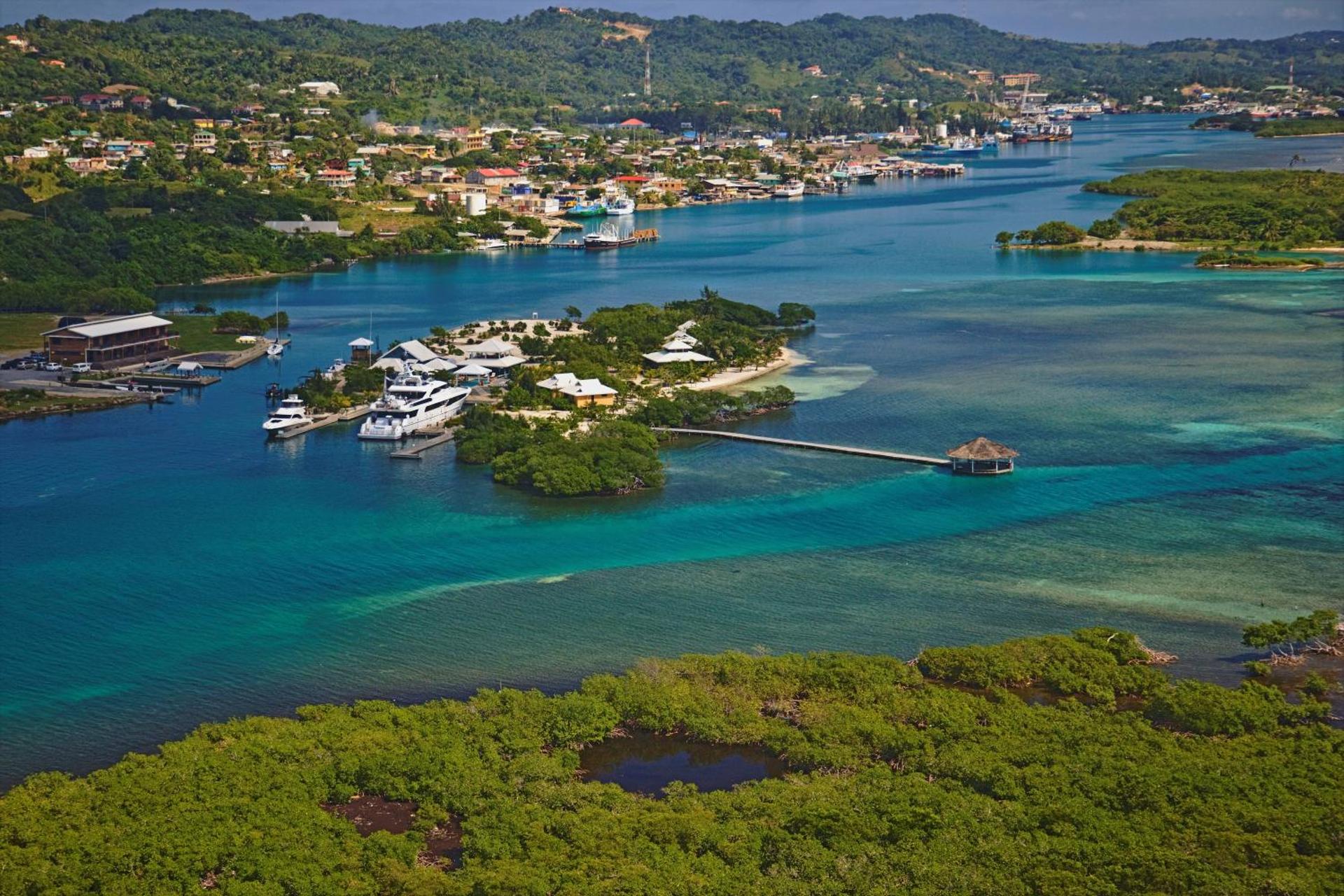 Barefoot Cay Resort - Photo 10