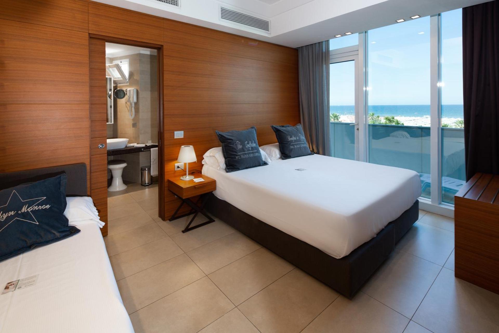 Best Western Maison B Hotel - Photo 69