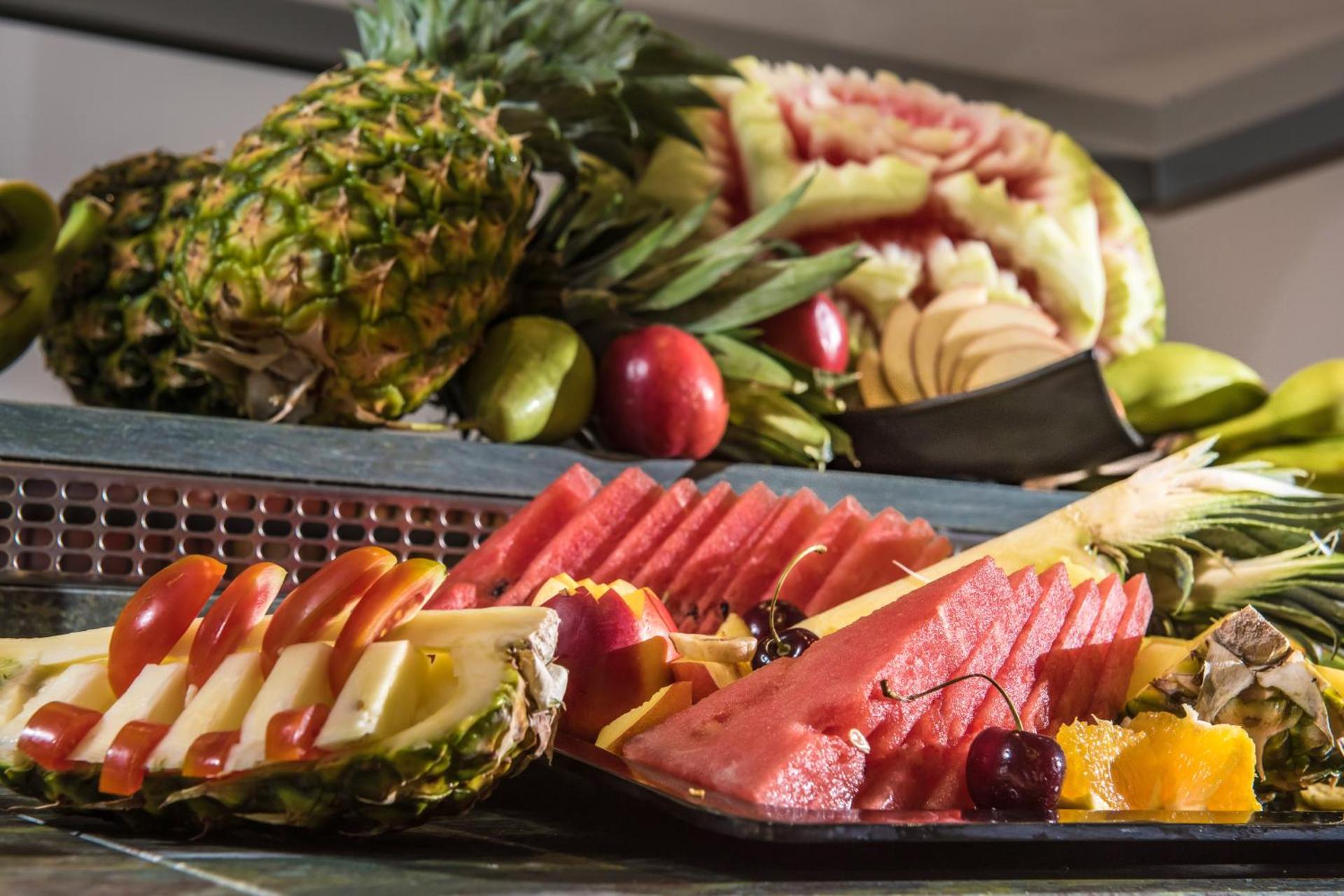 Petousis Hotel & Suites - Photo 37