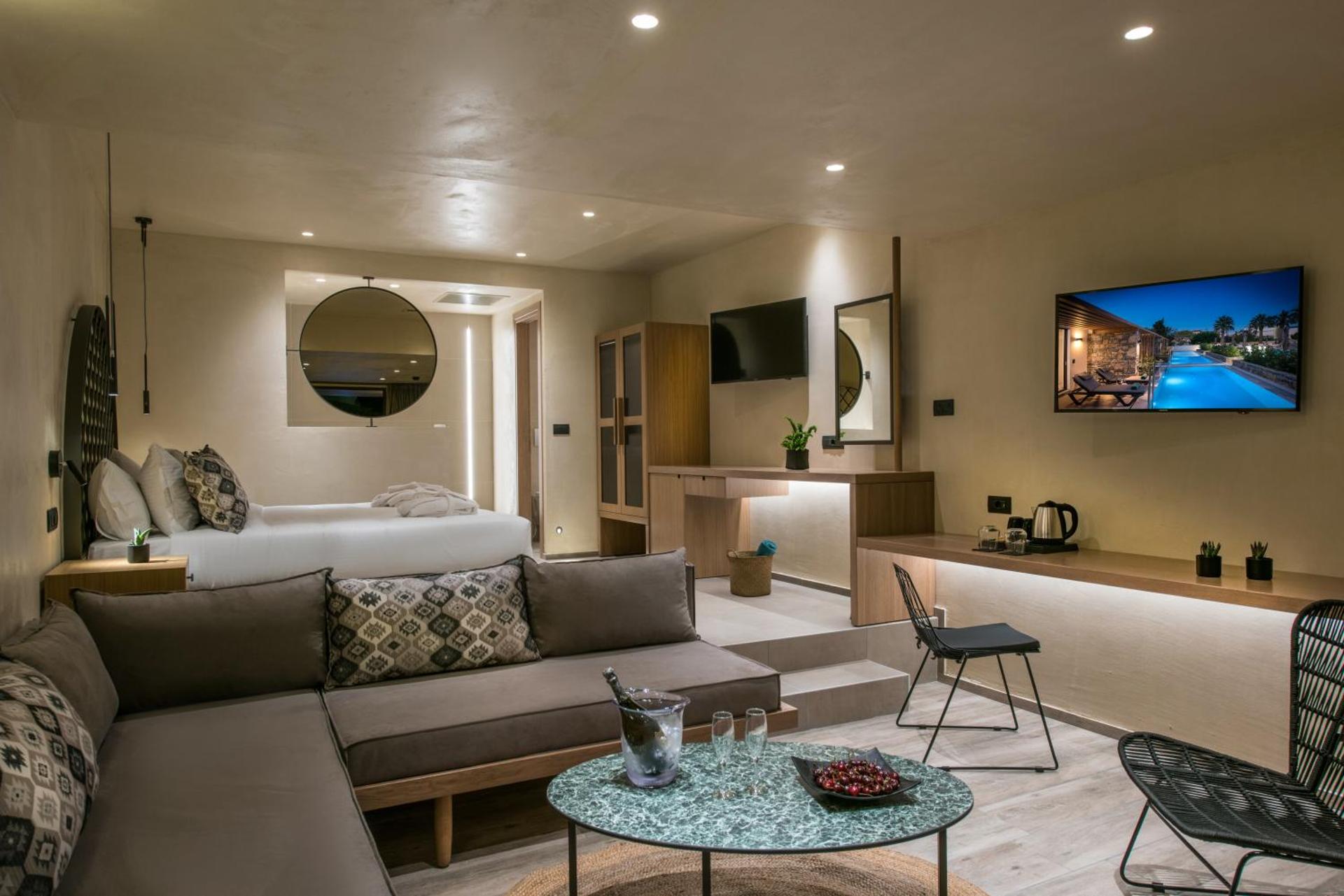 Petousis Hotel & Suites - Photo 55