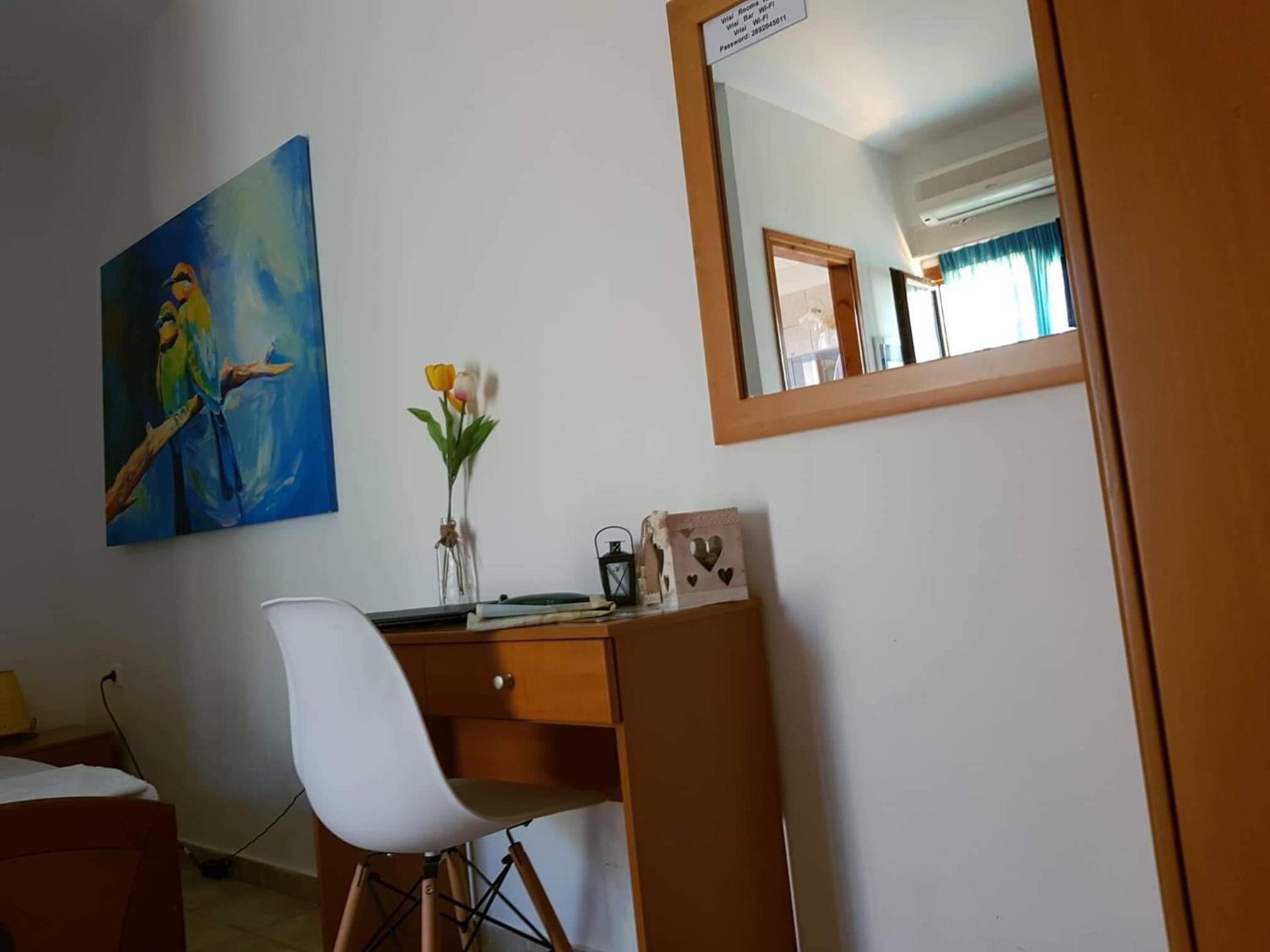 Vrisi Apartments & Villa - Photo 8