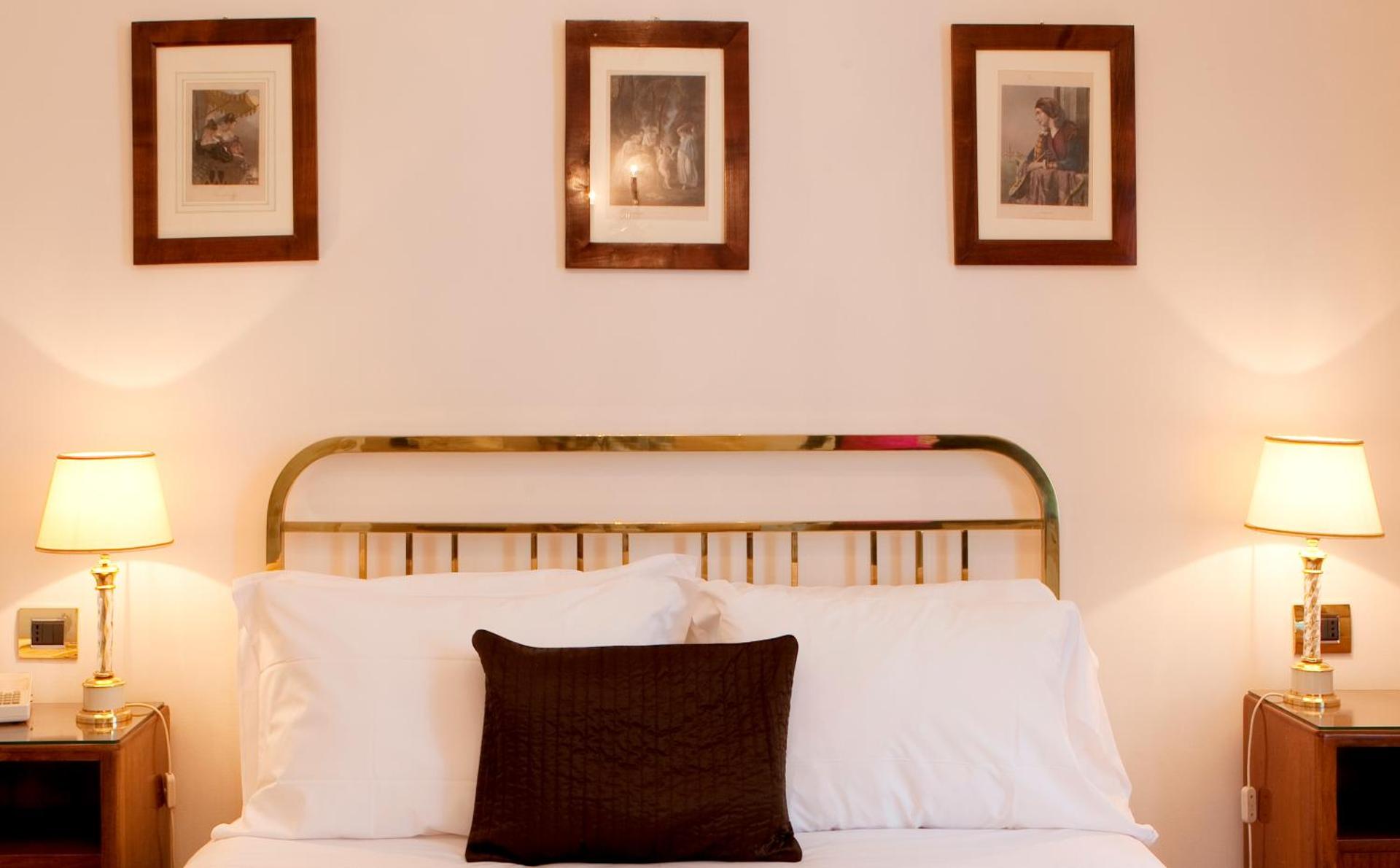 Hotel Vittoria - Photo 26