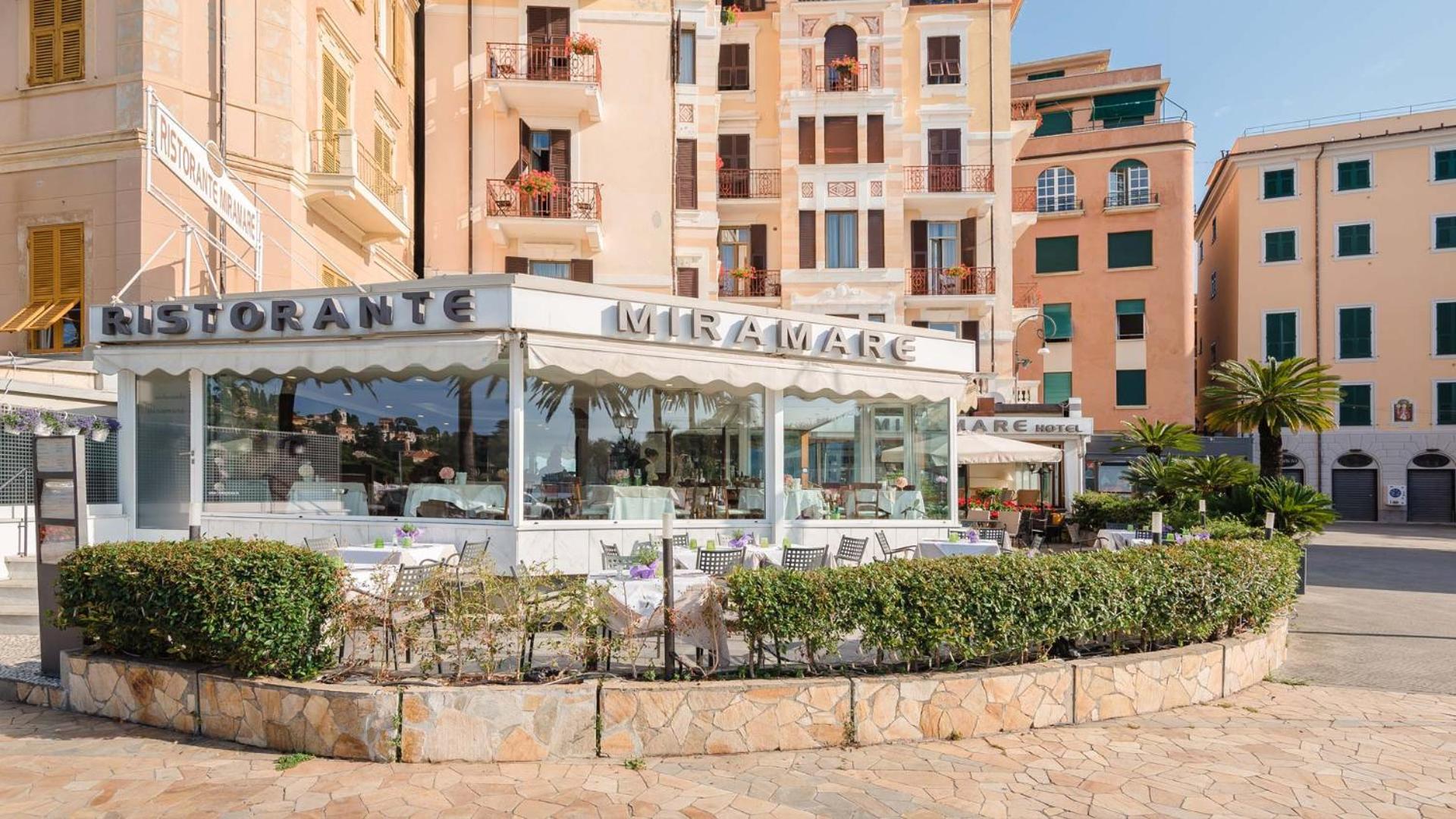 Miramare Hotel - Photo 44