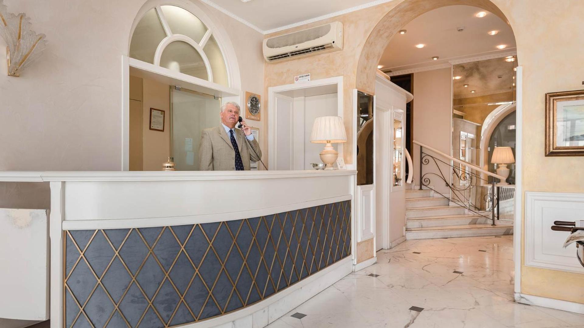 Miramare Hotel - Photo 36
