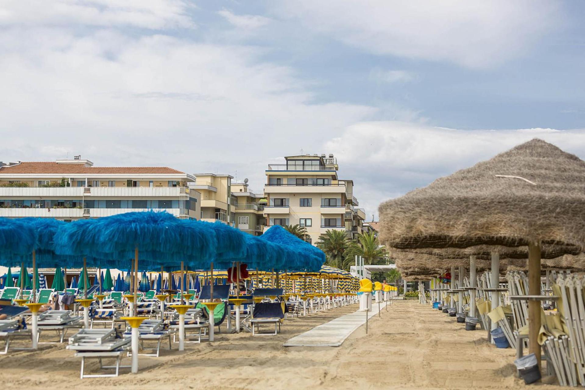 Hotel Maja - Photo 57
