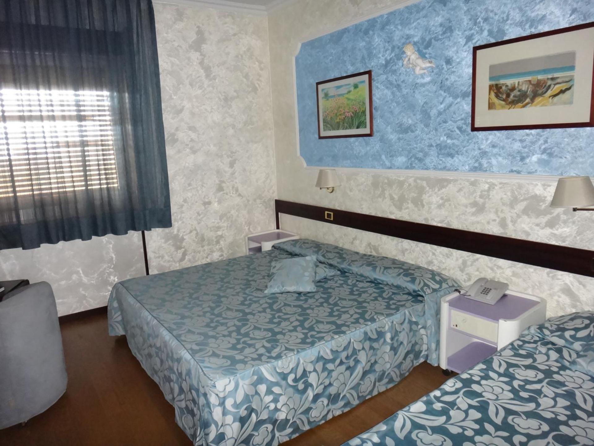 Benny Hotel - Photo 32