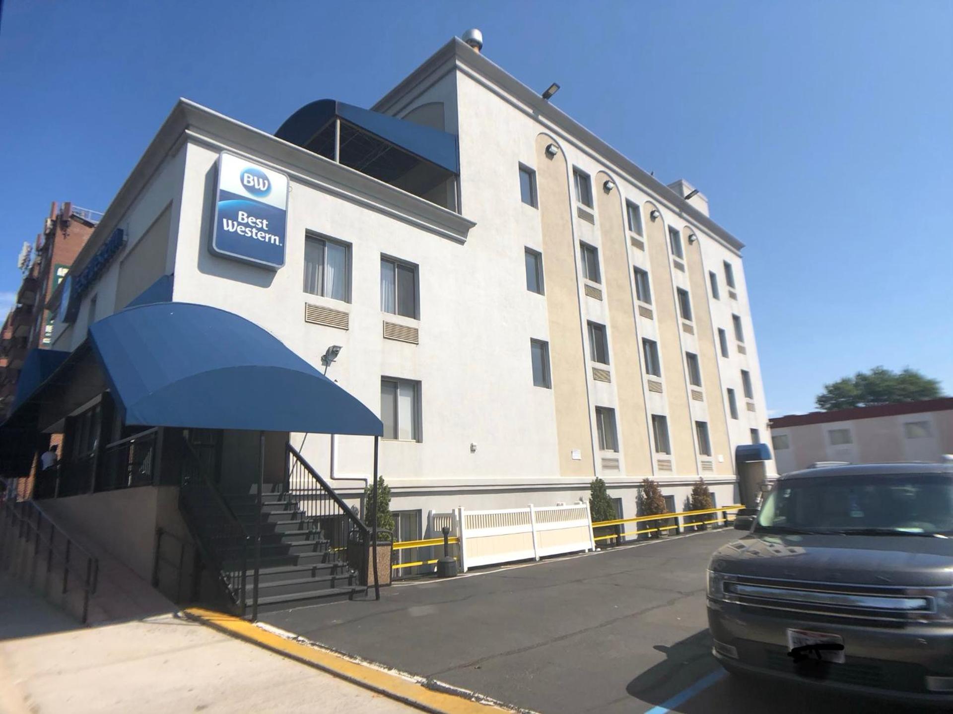 Best Western Jamaica Inn - Photo 17