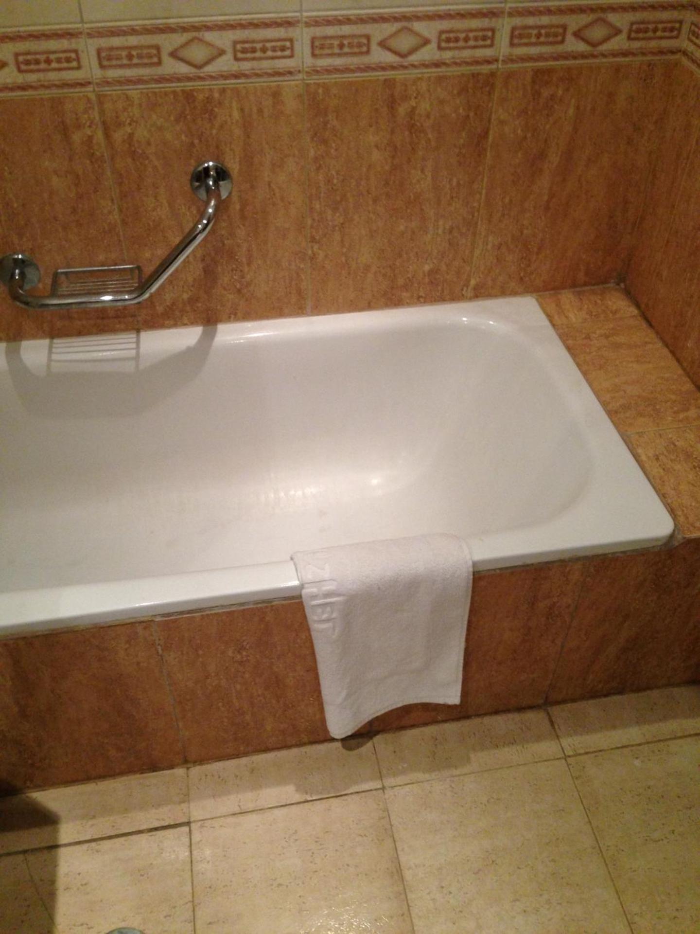 Shanasheel Palace Hotel - Photo 4