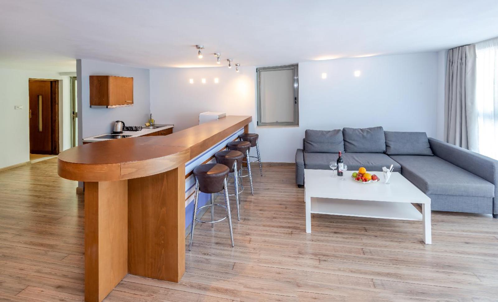 Triton Boutique Hotel - Photo 72