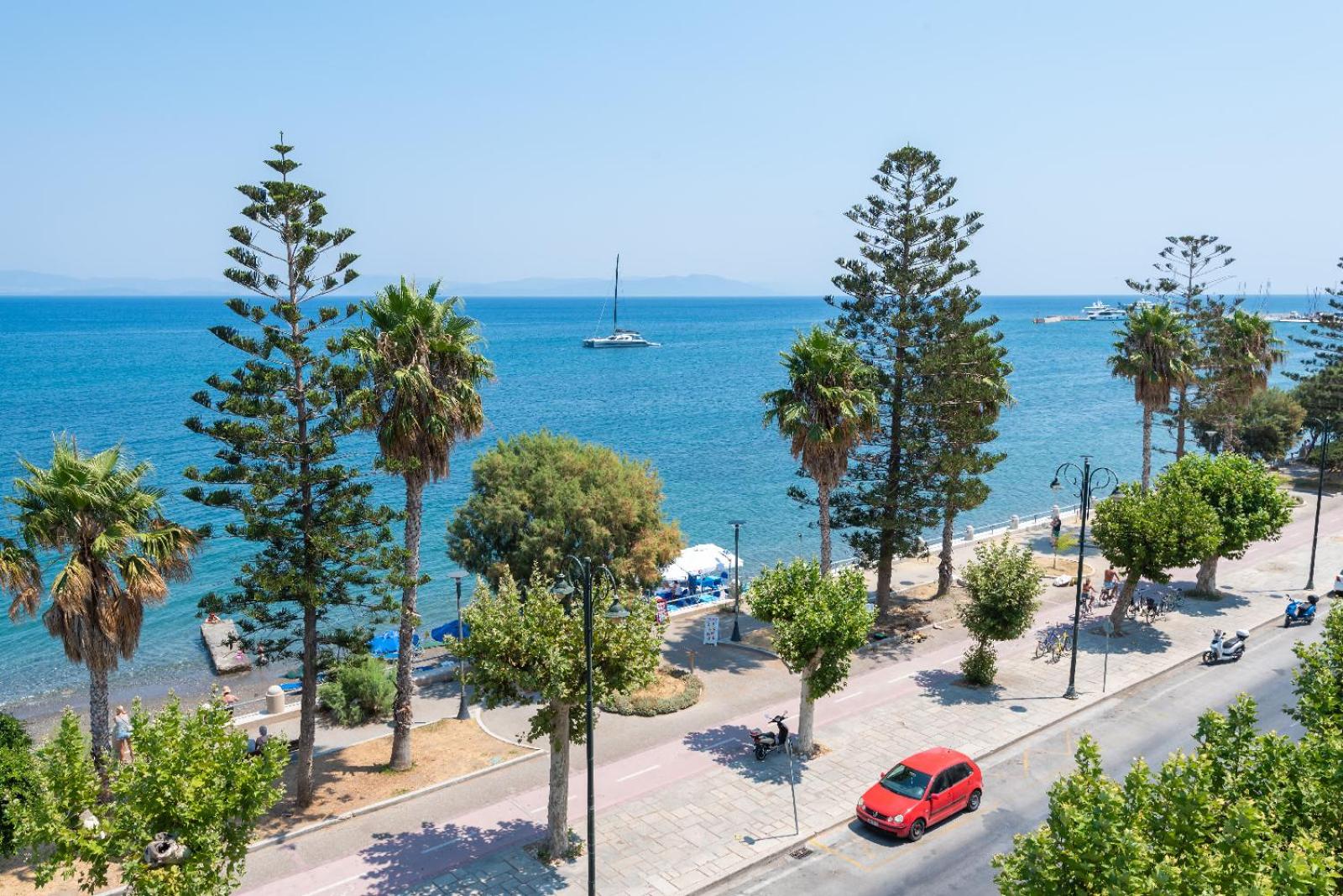 Triton Boutique Hotel - Photo 54