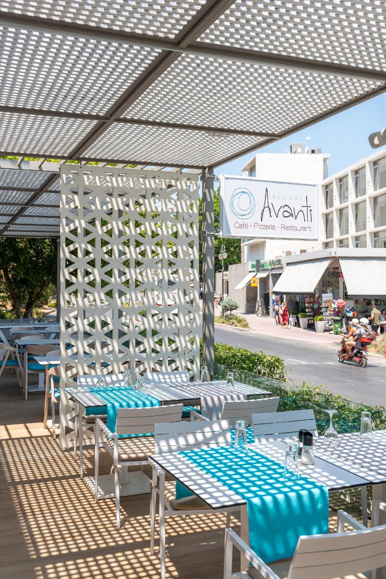 Triton Boutique Hotel - Photo 101