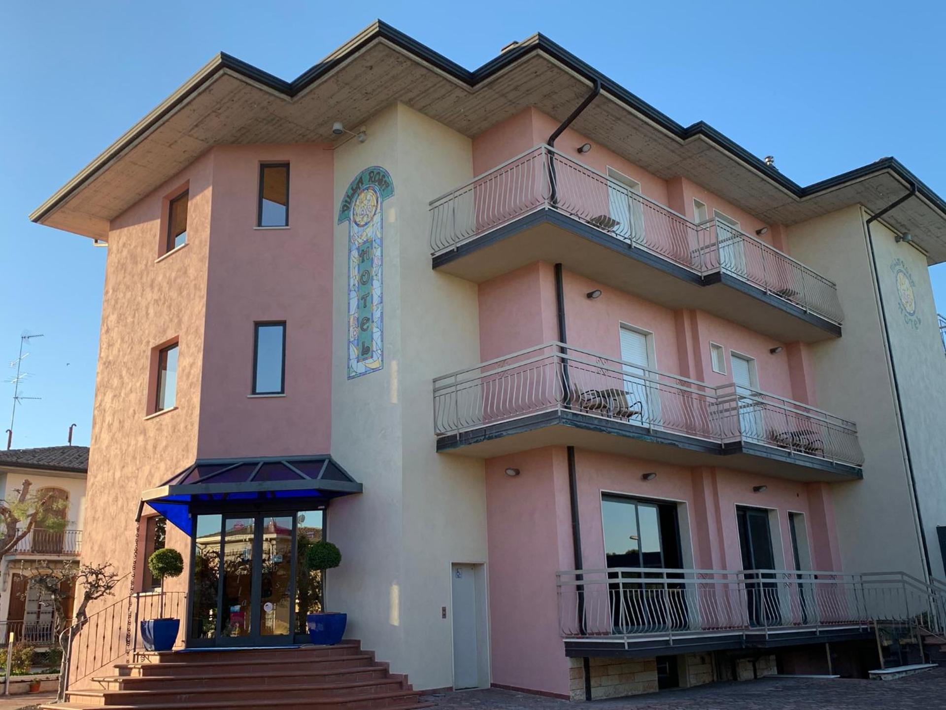 Hotel Villa Rosa - Photo 12
